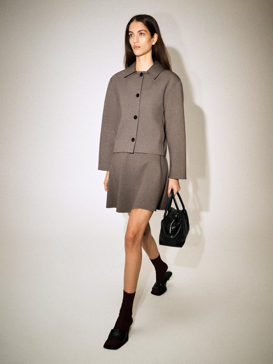 COS フレアジャージーミニスカート