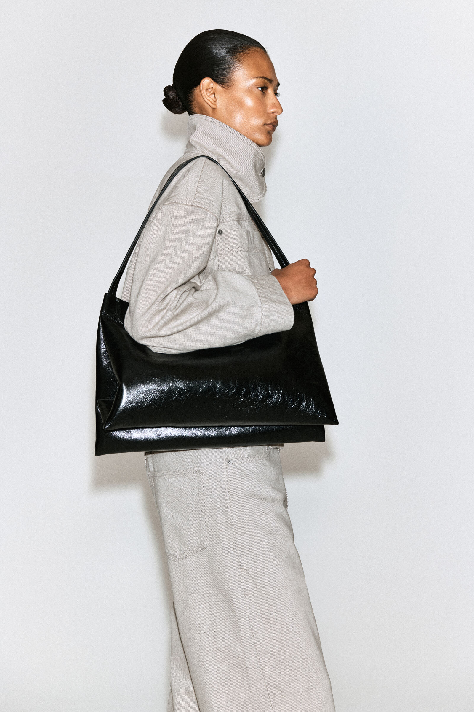 PAVILION TOTE BAG - LEATHER PAVILION レザー トートバッグ ブラック