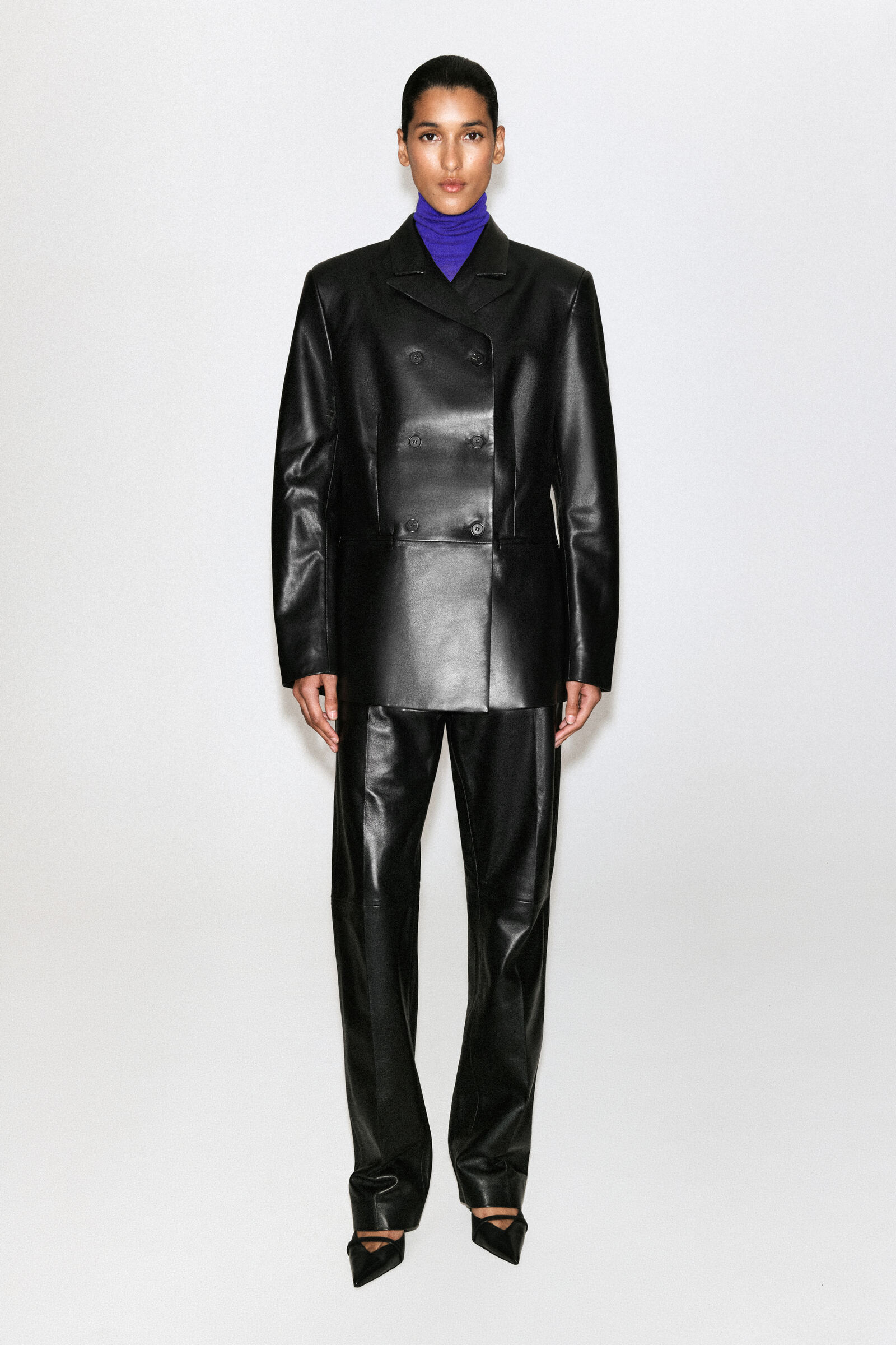 LEATHER DOUBLE-BREASTED BLAZER レザー ダブルブレストブレザー