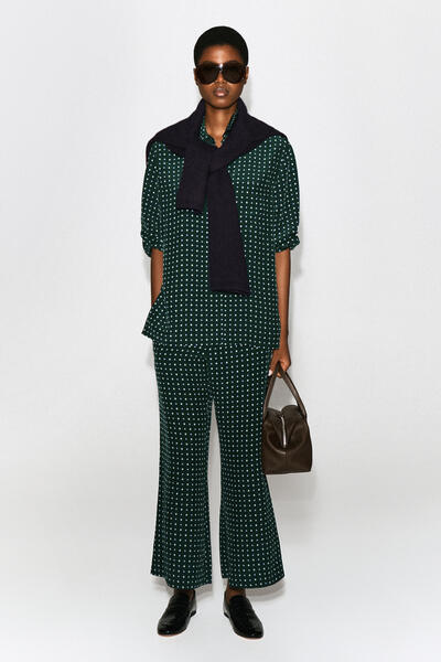 GEOMETRIC-PRINT CROPPED FLARED TROUSERS