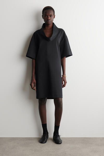 COS フローラル ジャカード レースソックス