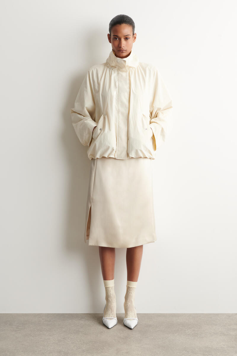 COS フローラル ジャカード レースソックス