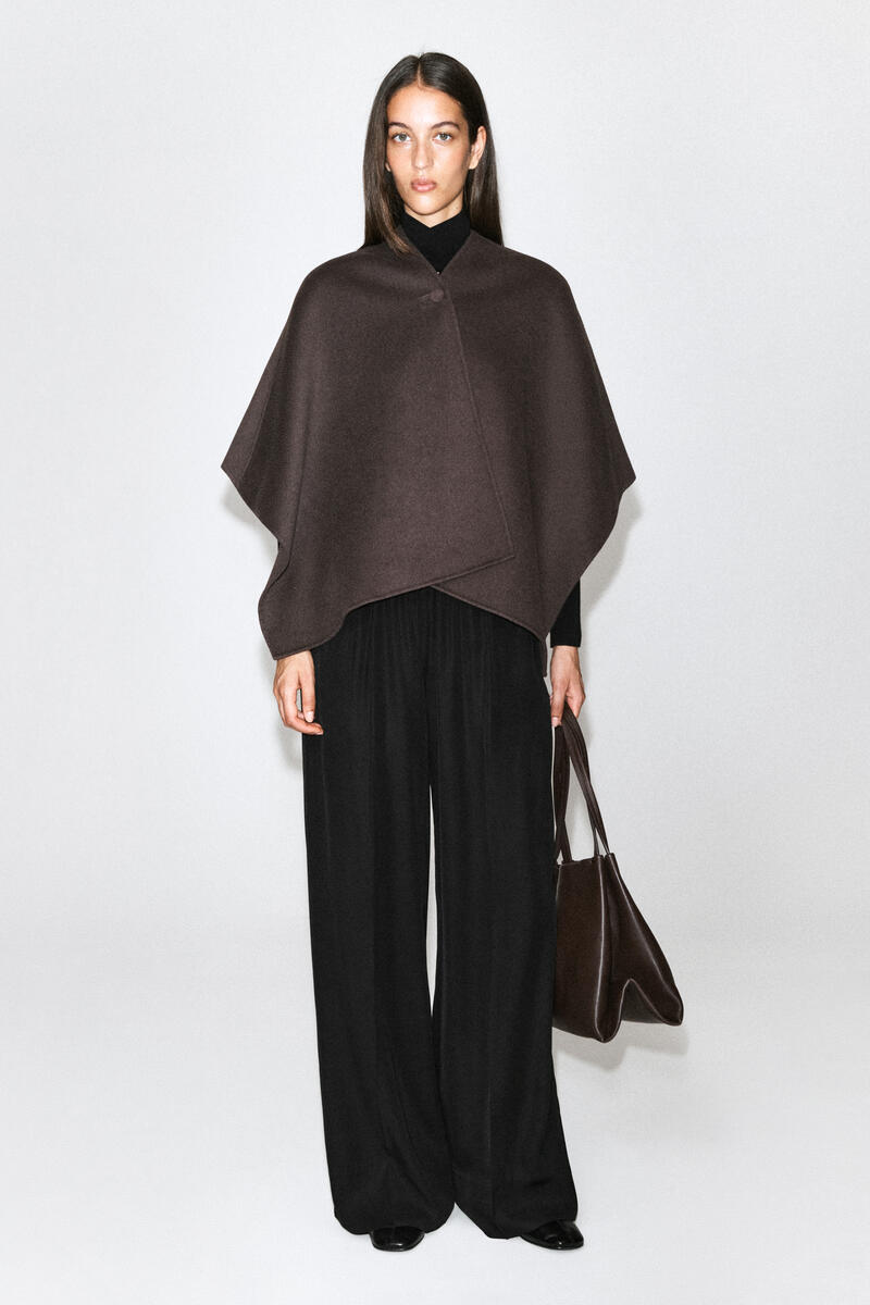 DOUBLE-FACED WOOL-BLEND CAPE ダブルフェイス ウールブレンド ケープ