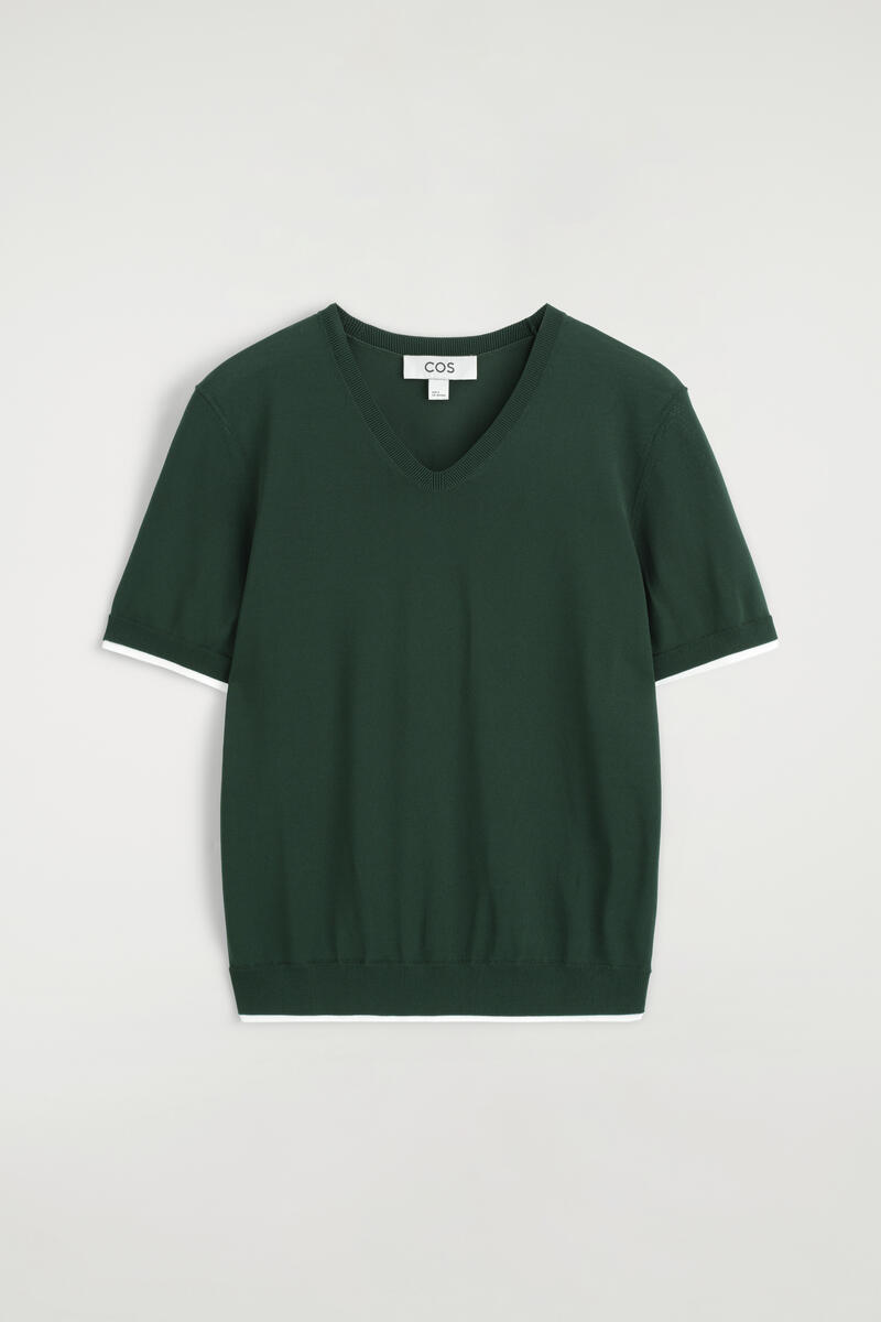 COS レイヤードディテール ニットVネックTシャツ
