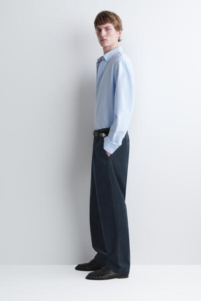 COS コーデュロイ リラックスフィット テーパードパンツ