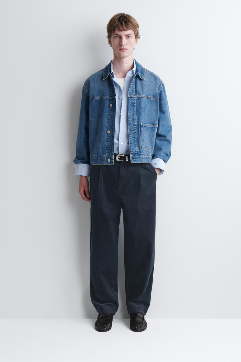 COS コーデュロイ リラックスフィット テーパードパンツ