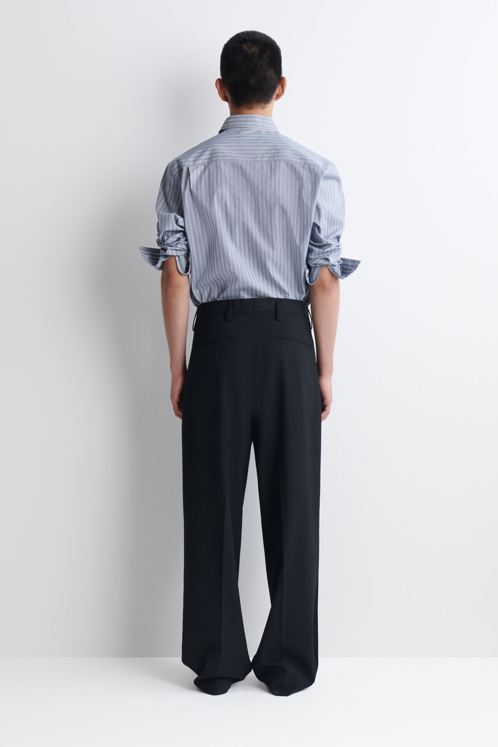 WOOL-BLEND RELAXED-FIT WIDE-LEG TROUSERS ウールブレンド リラックス