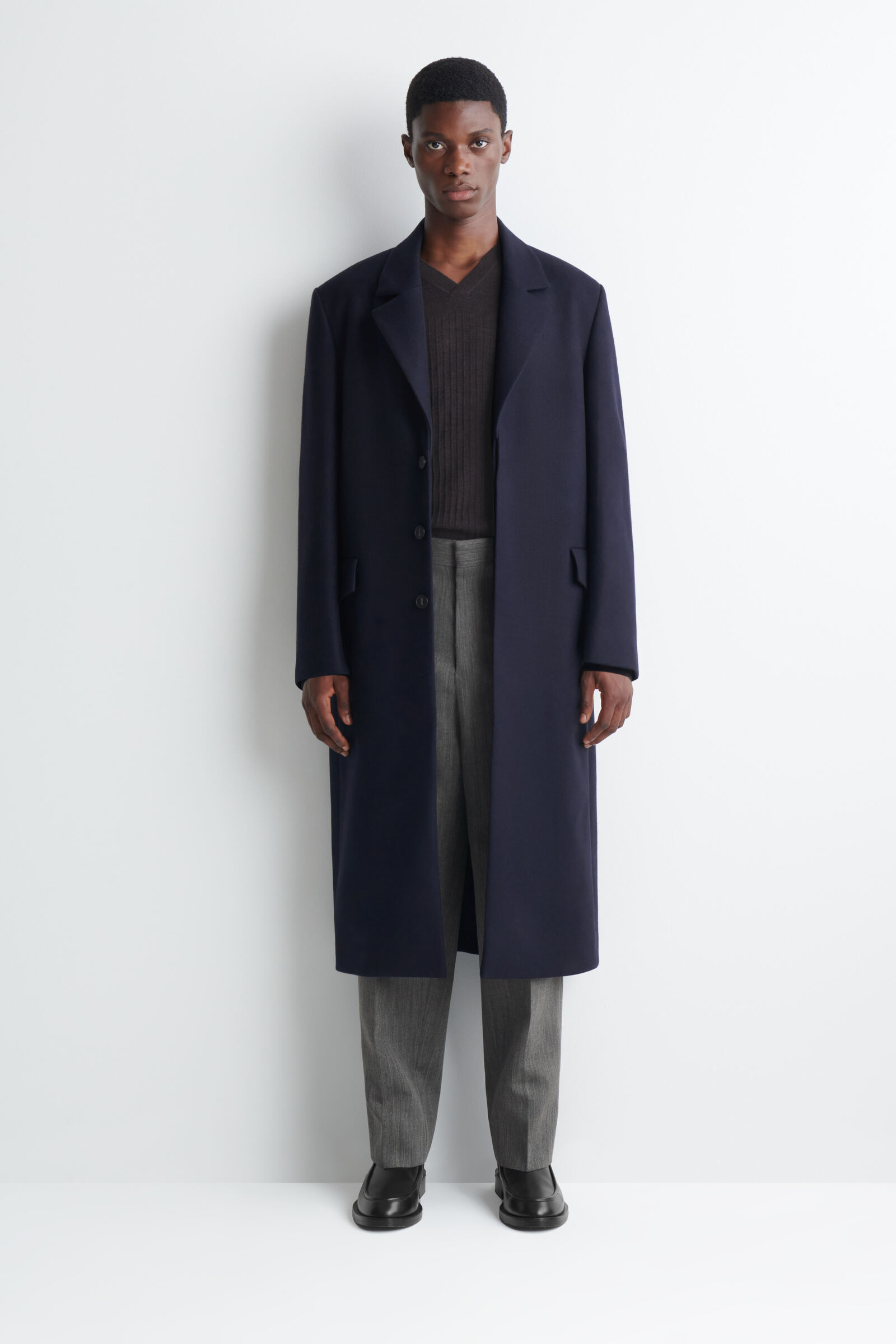 TAILORED WOOL COAT テーラード ウールコート MIDNIGHT｜COS コス 公式