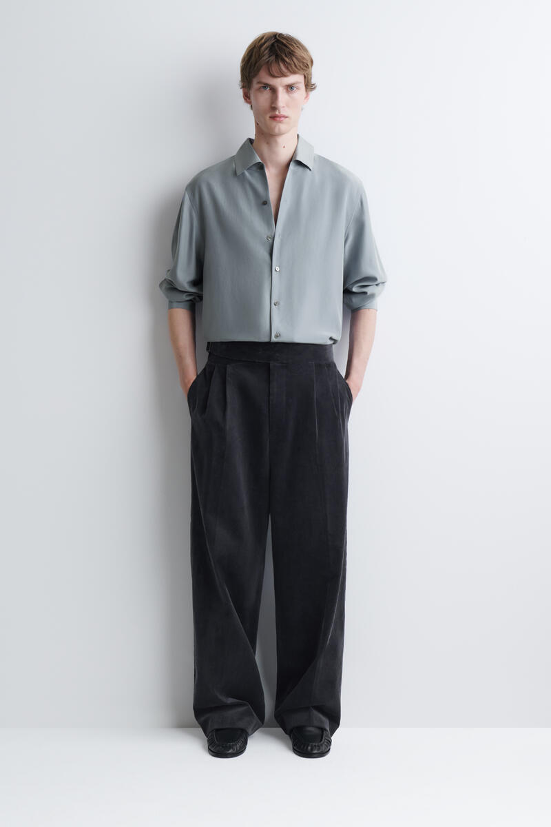COS ベルトディテールコーデュロイリラックスフィットワイドレッグパンツ