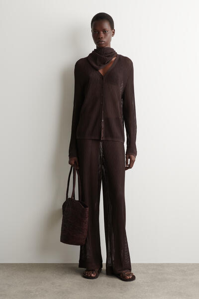 COS ポワンテルニット トライアングルスカーフ