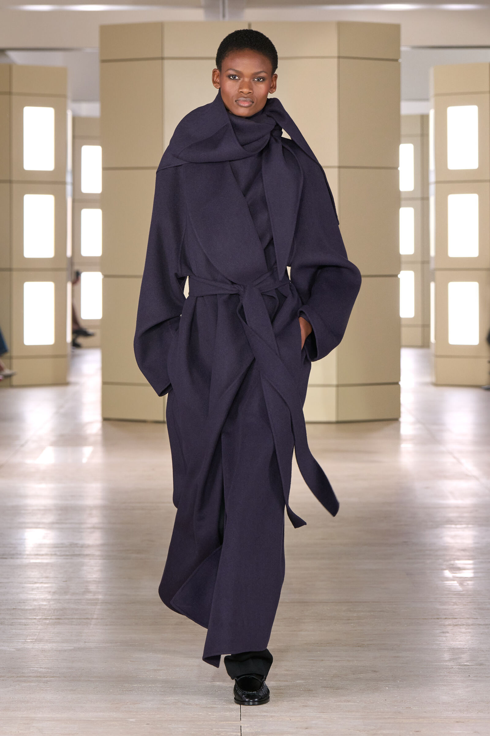 DOUBLE-FACED WOOL-BLEND HOOD ダブルフェイス ウールブレンドフード