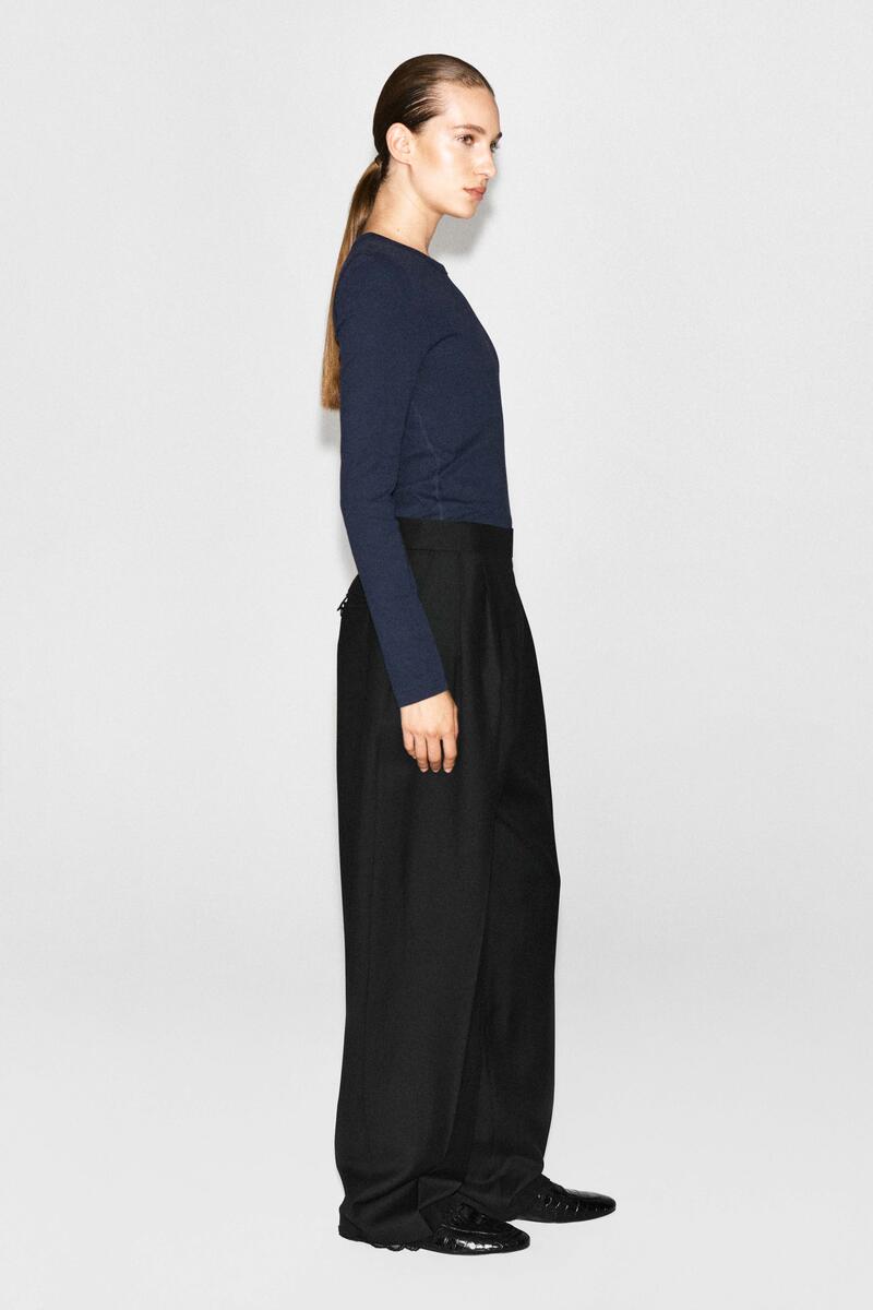 SLIM RIBBED COTTON LONG-SLEEVED TOP スリム リブコットン 長袖