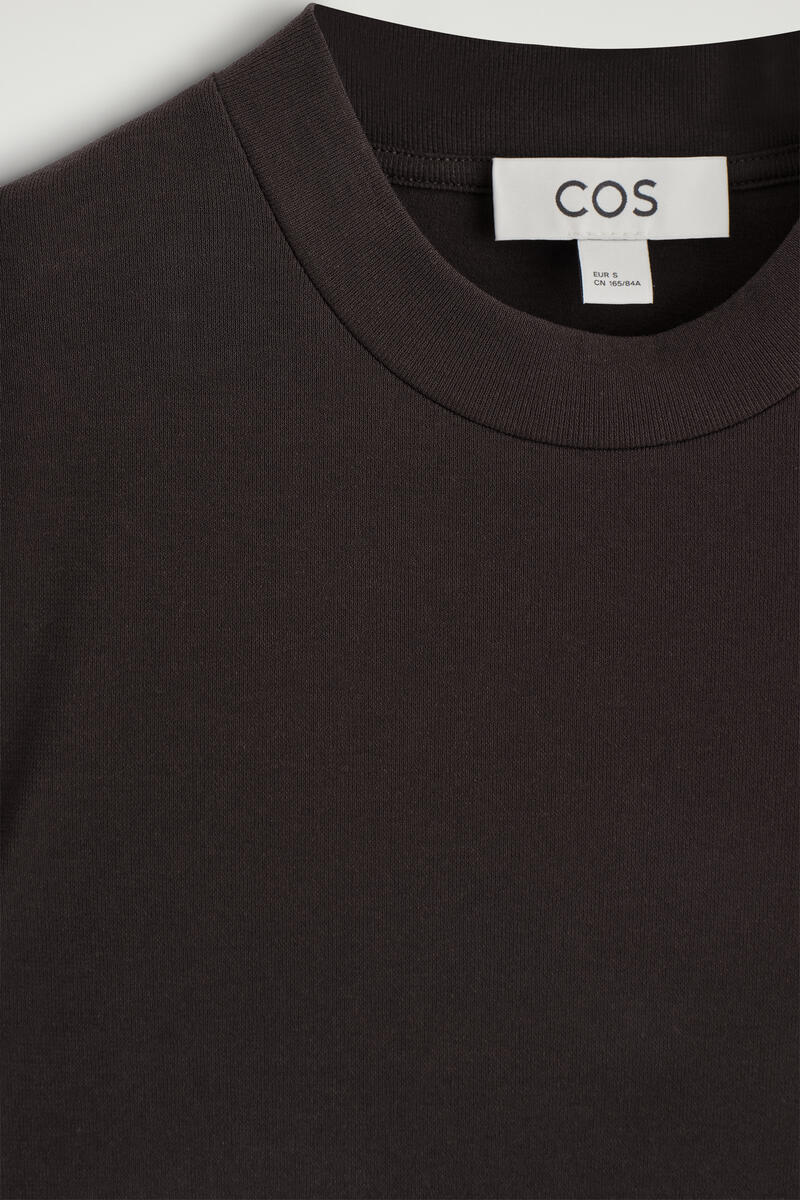 COS クレープジャージーTシャツ