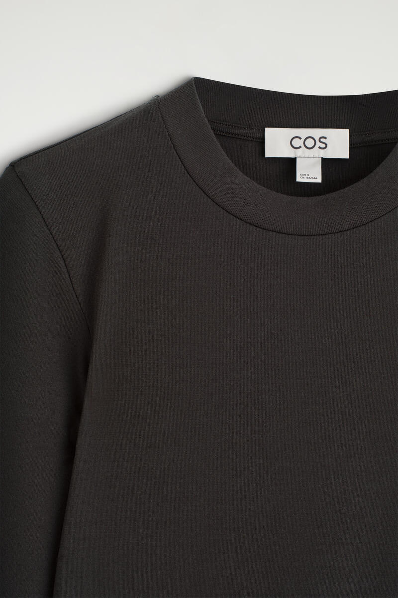 COS クレープジャージー 長袖Tシャツ