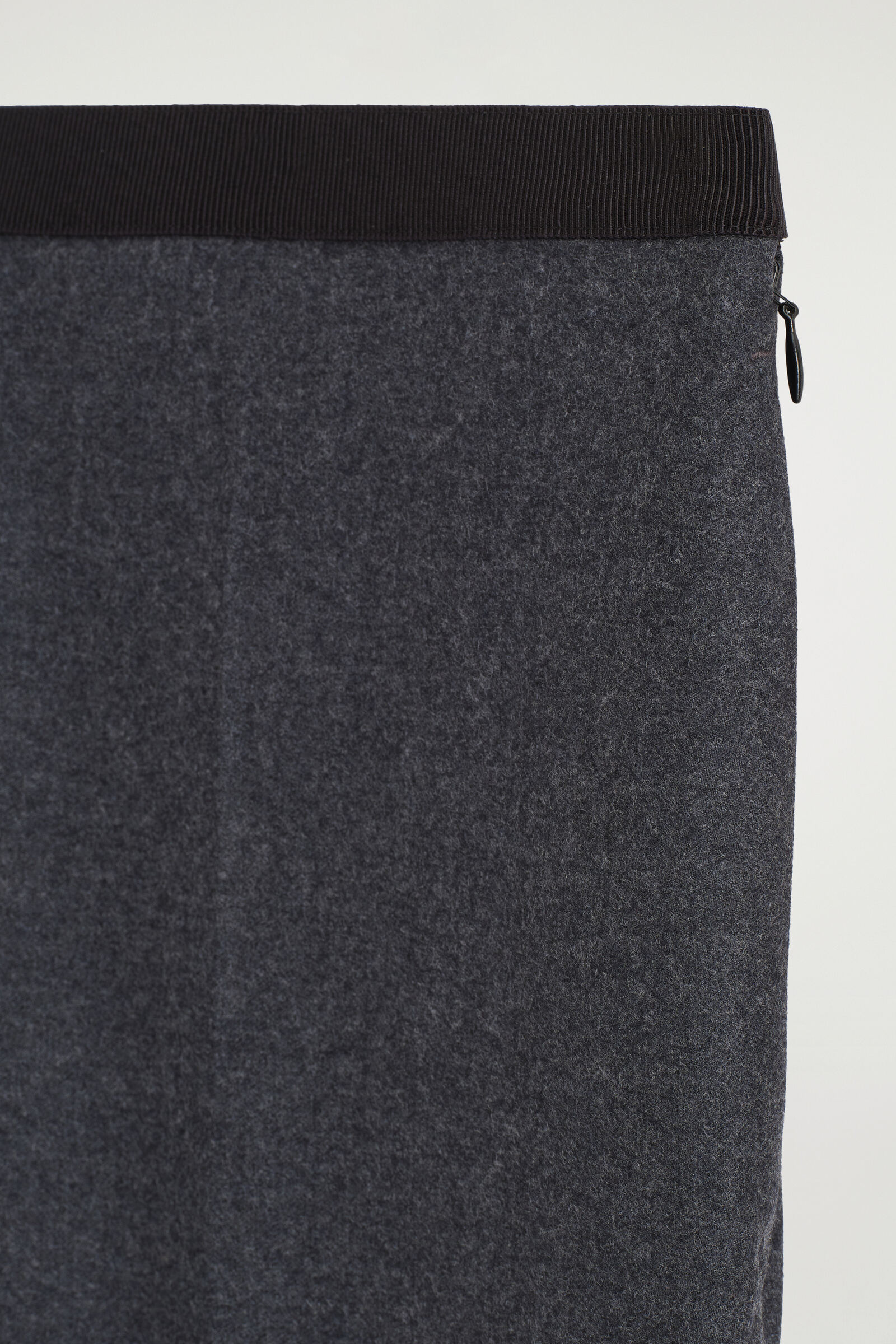 WOOL-FLANNEL STRAIGHT-LEG TROUSERS ウールフランネル ストレート