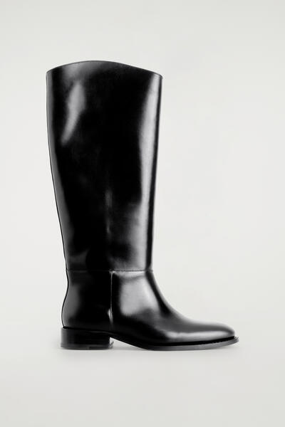 LEATHER RIDING BOOTS