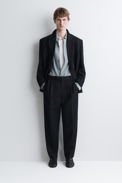 COS リラックス シルクシャツ