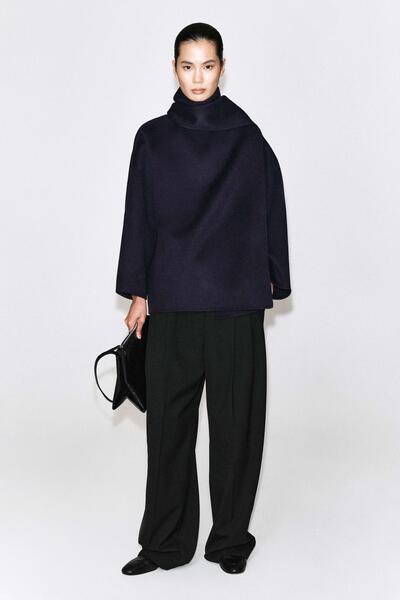 COS ダブルフェイスウールスカーフケープ