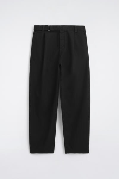 COS バックルデニム リラックスフィット バレルレッグパンツ