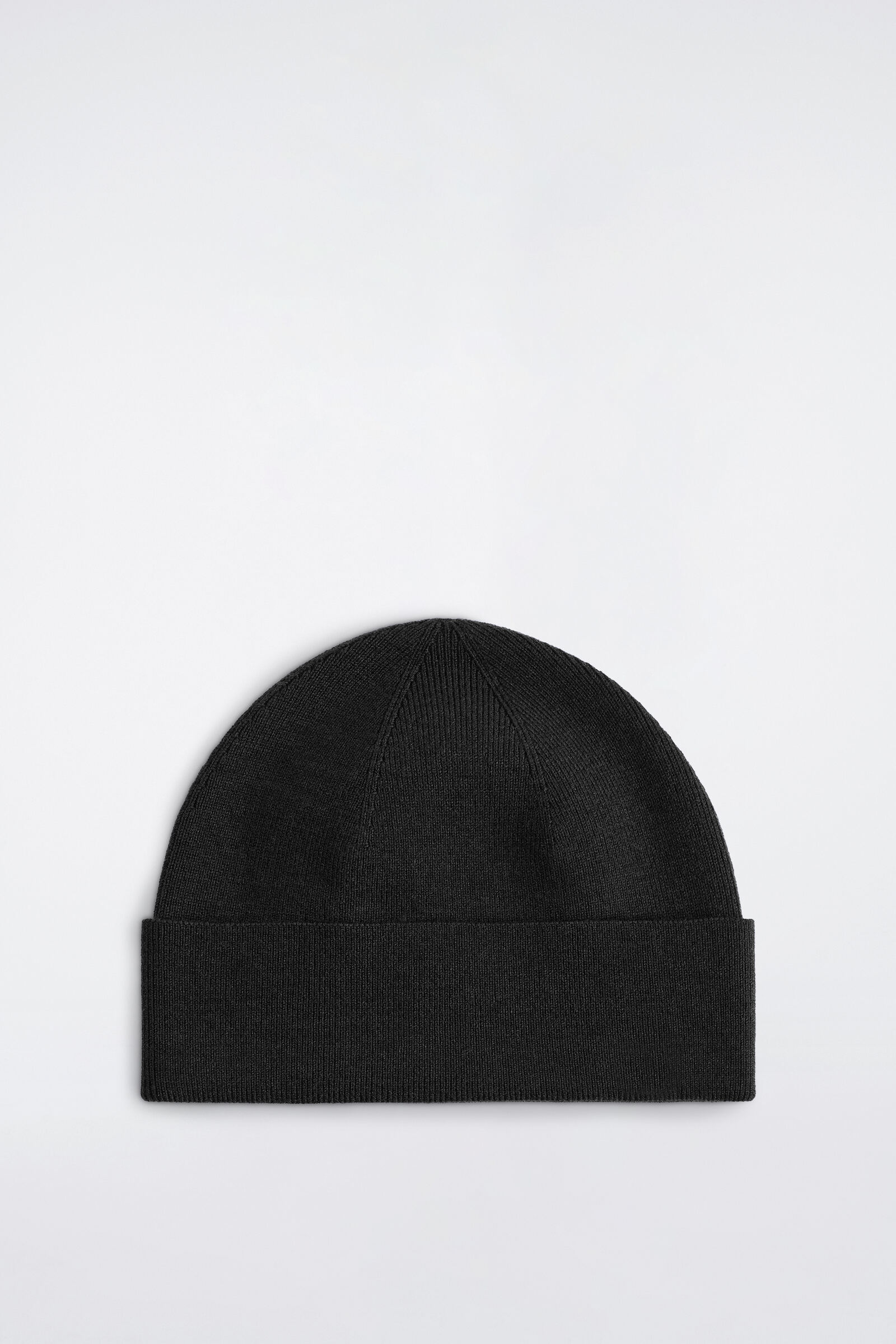 MERINO WOOL BEANIE メリノウールビーニー帽 ブラック｜COS コス 公式
