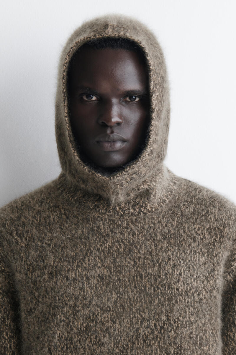 COS ブラッシュドカシミヤ バラクラバ