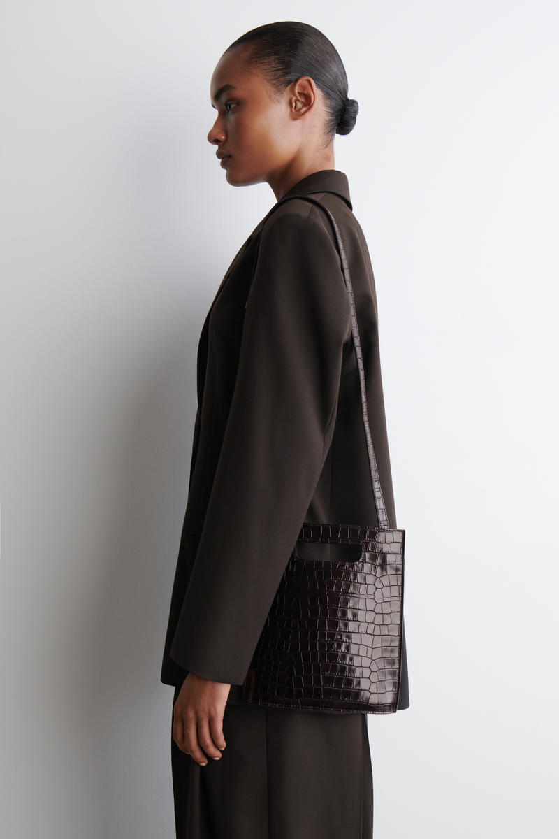 FOLIO MINI BAG - CROC-EFFECT LEATHER フォリオミニバッグ 