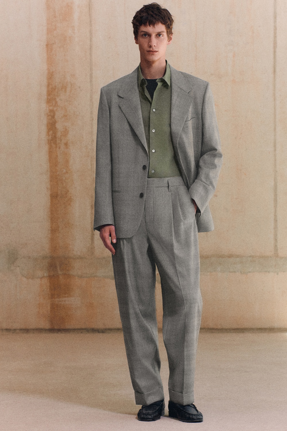 RELAXED PIMA COTTON-POPLIN SHIRTKHAKI