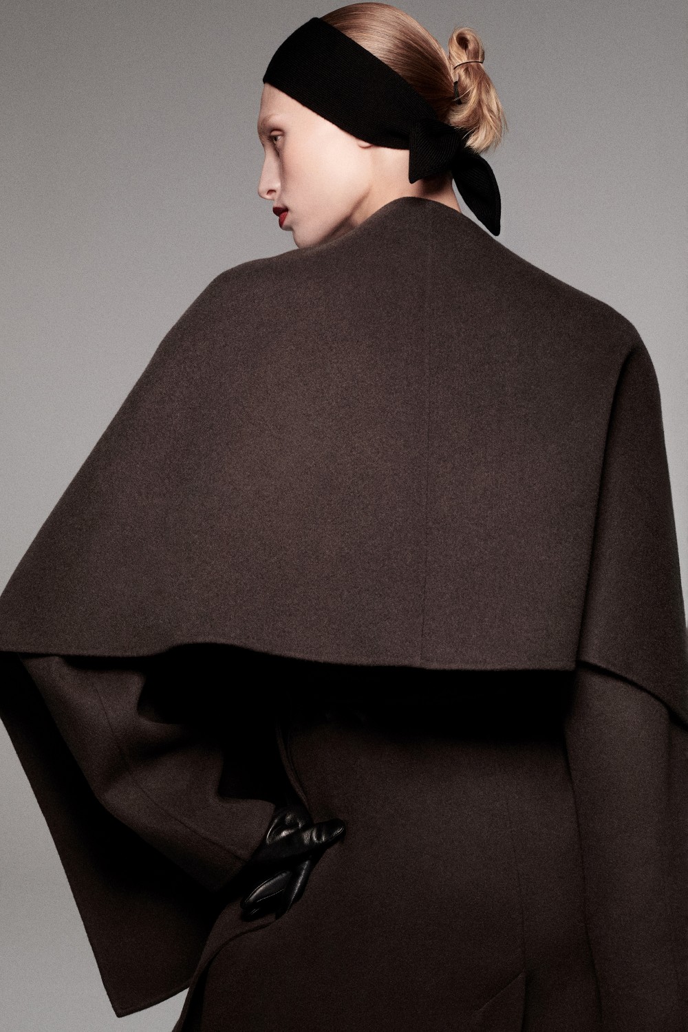DOUBLE-FACED WOOL-BLEND CAPEBROWN