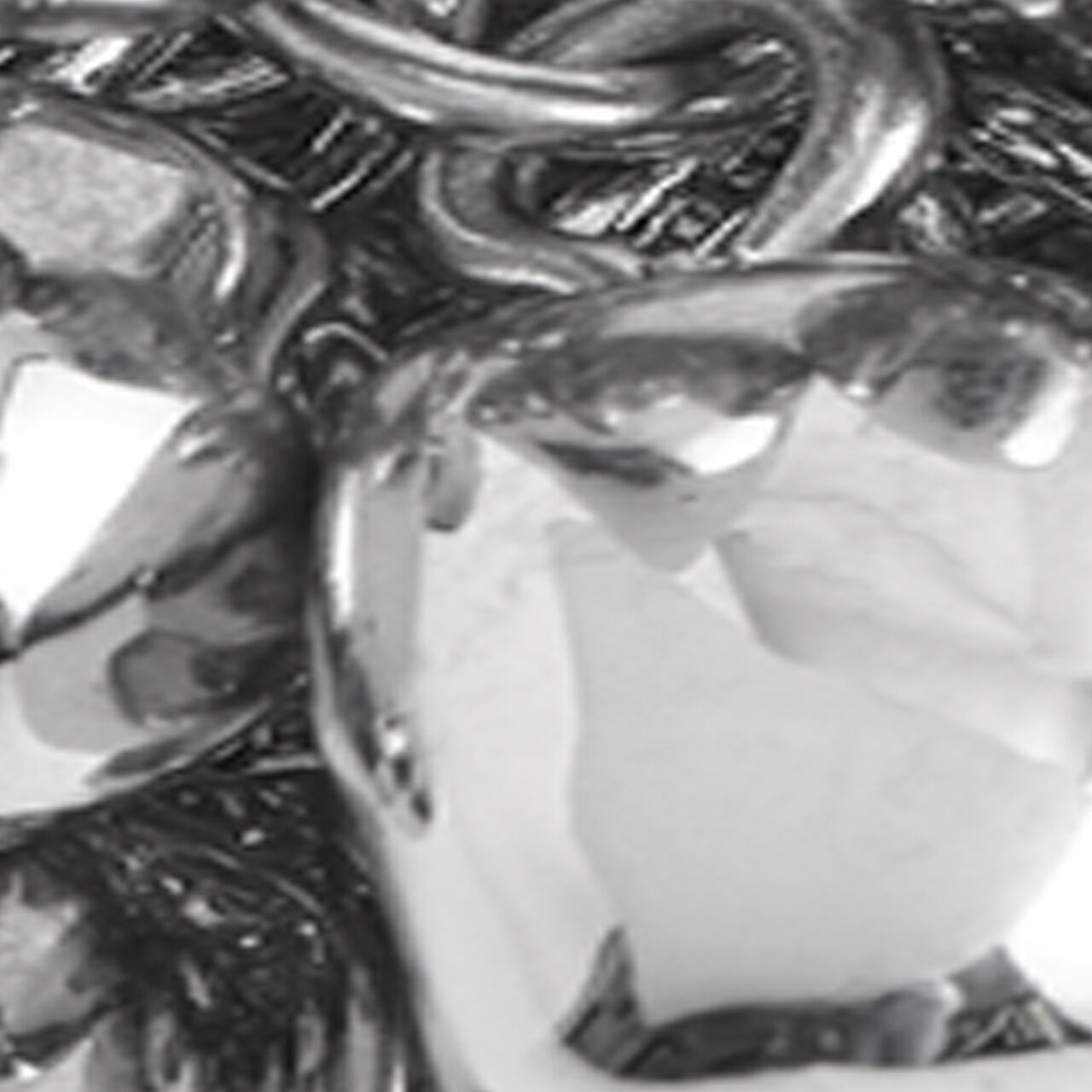 CLUSTERED RINGSILVER