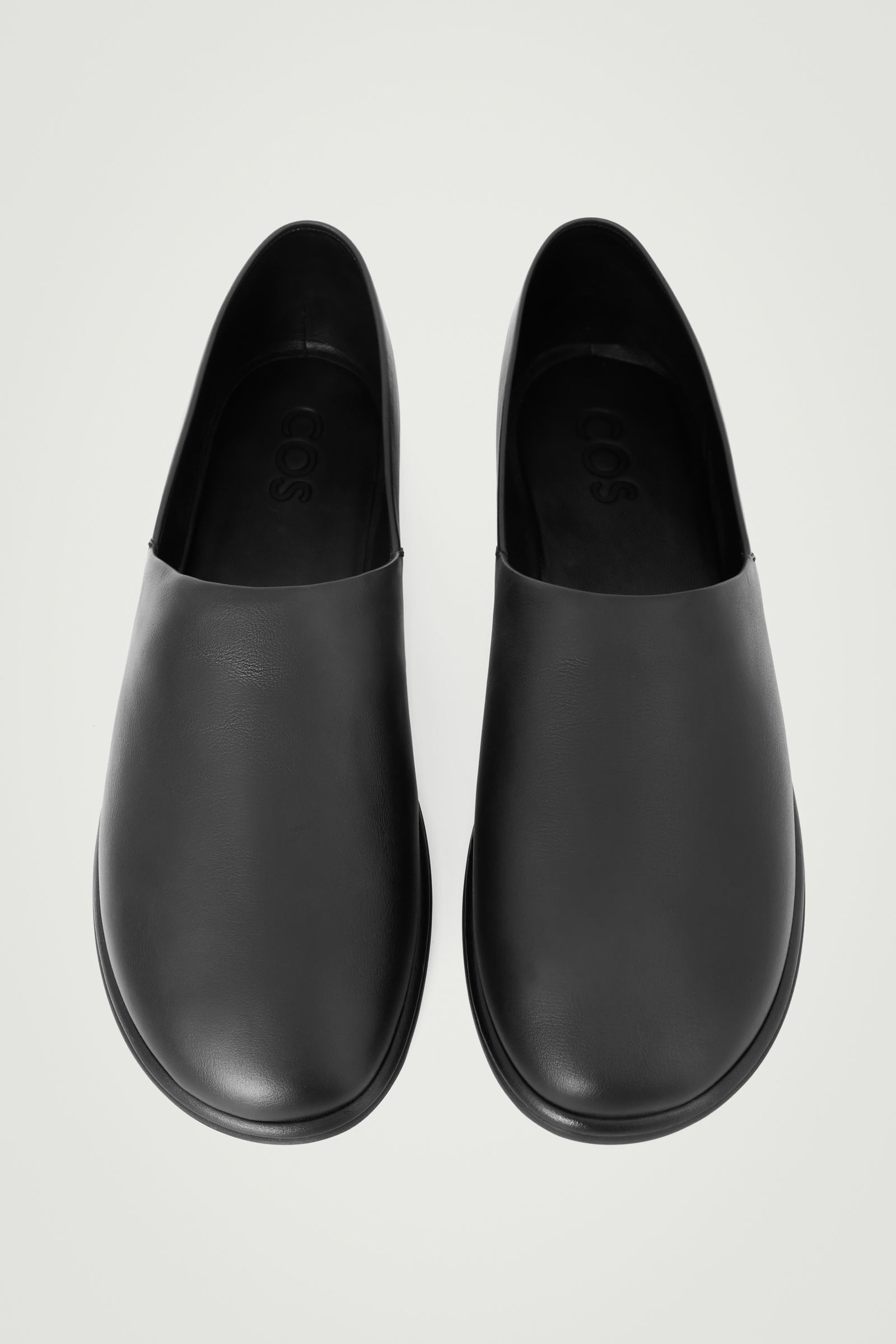 LEATHER SLIP-ON SHOESBLACK