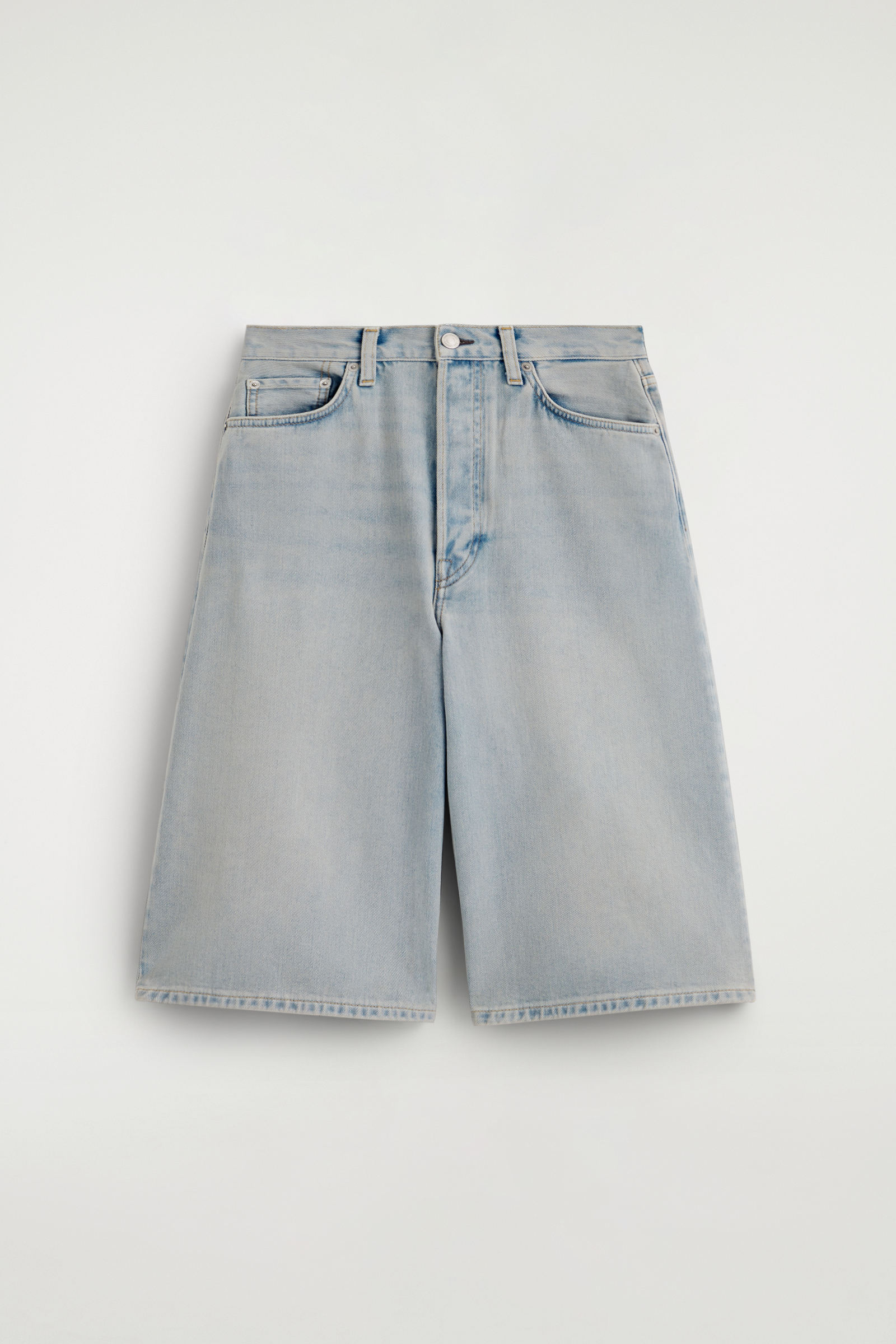 KNEE-LENGTH DENIM SHORTSLIGHT BLUE