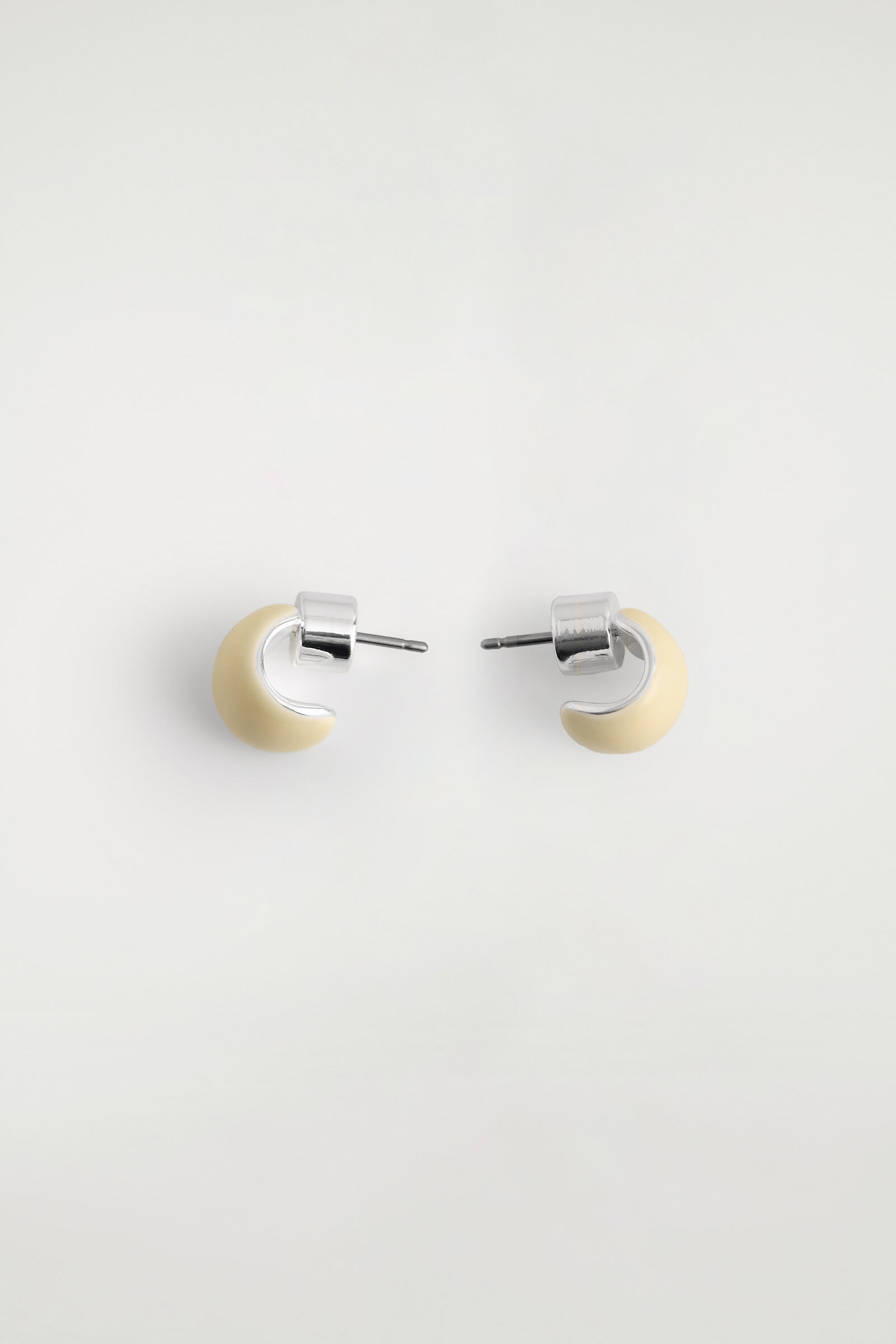 MINI HALF-HOOP EARRINGSBUTTER YELLOW