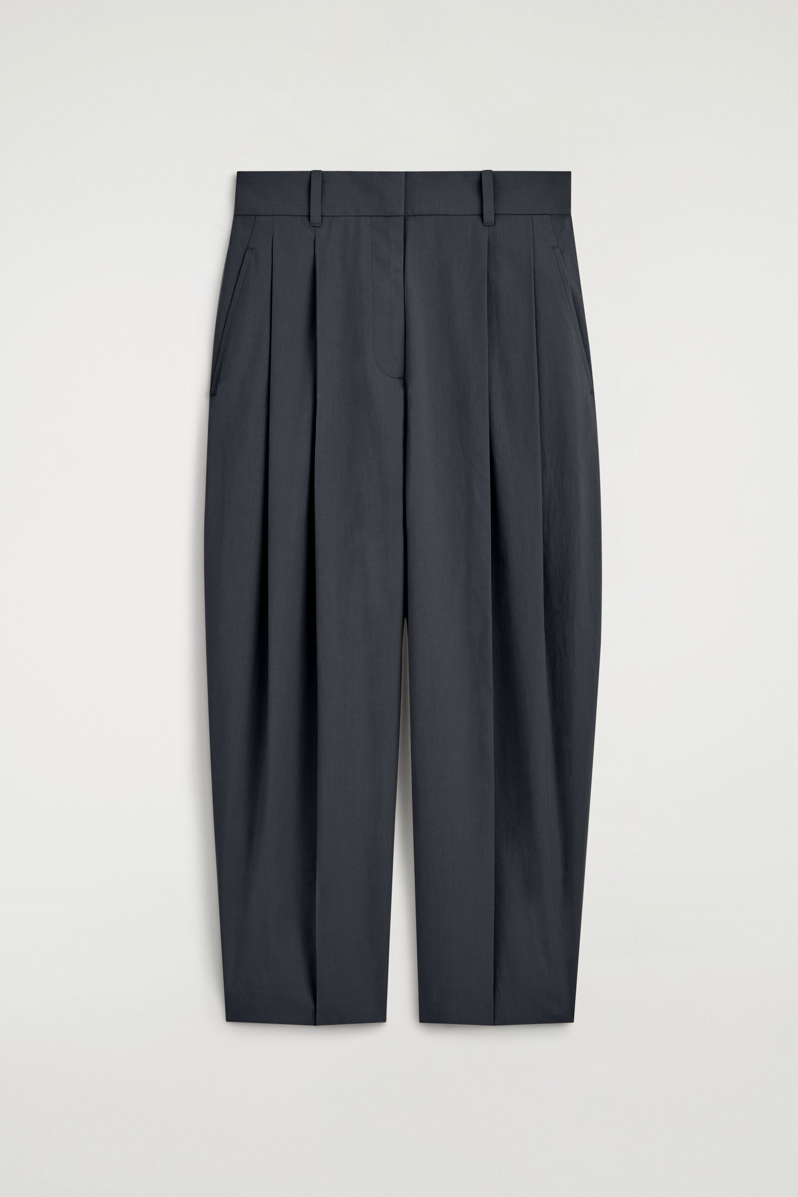 TAILORED COTTON BARREL-LEG TROUSERSCHARCOAL