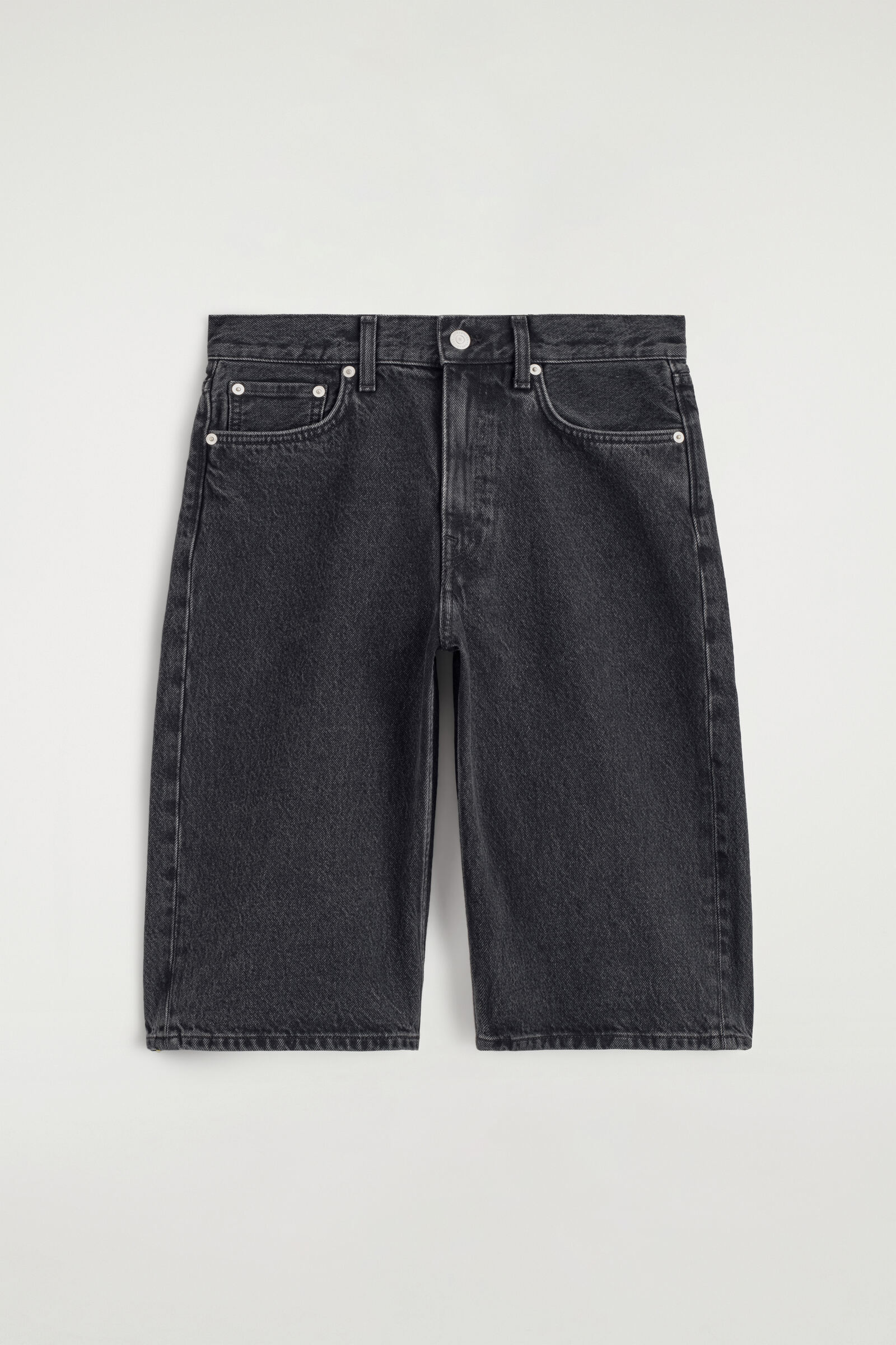 CHORD STRAIGHT-LEG DENIM SHORTSBLACK