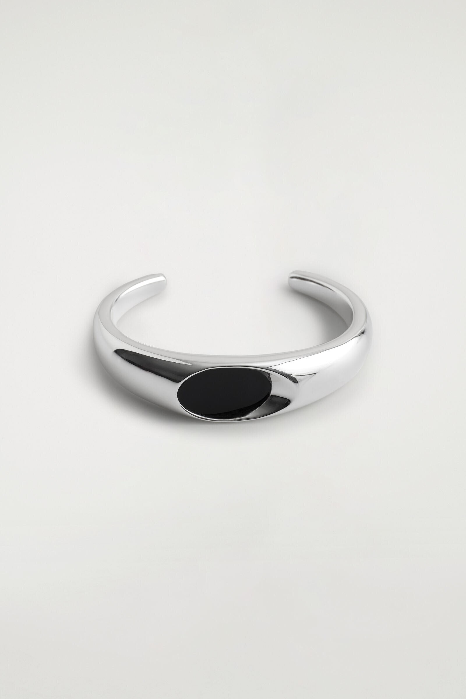 AGATE CUFFSILVER / BLACK