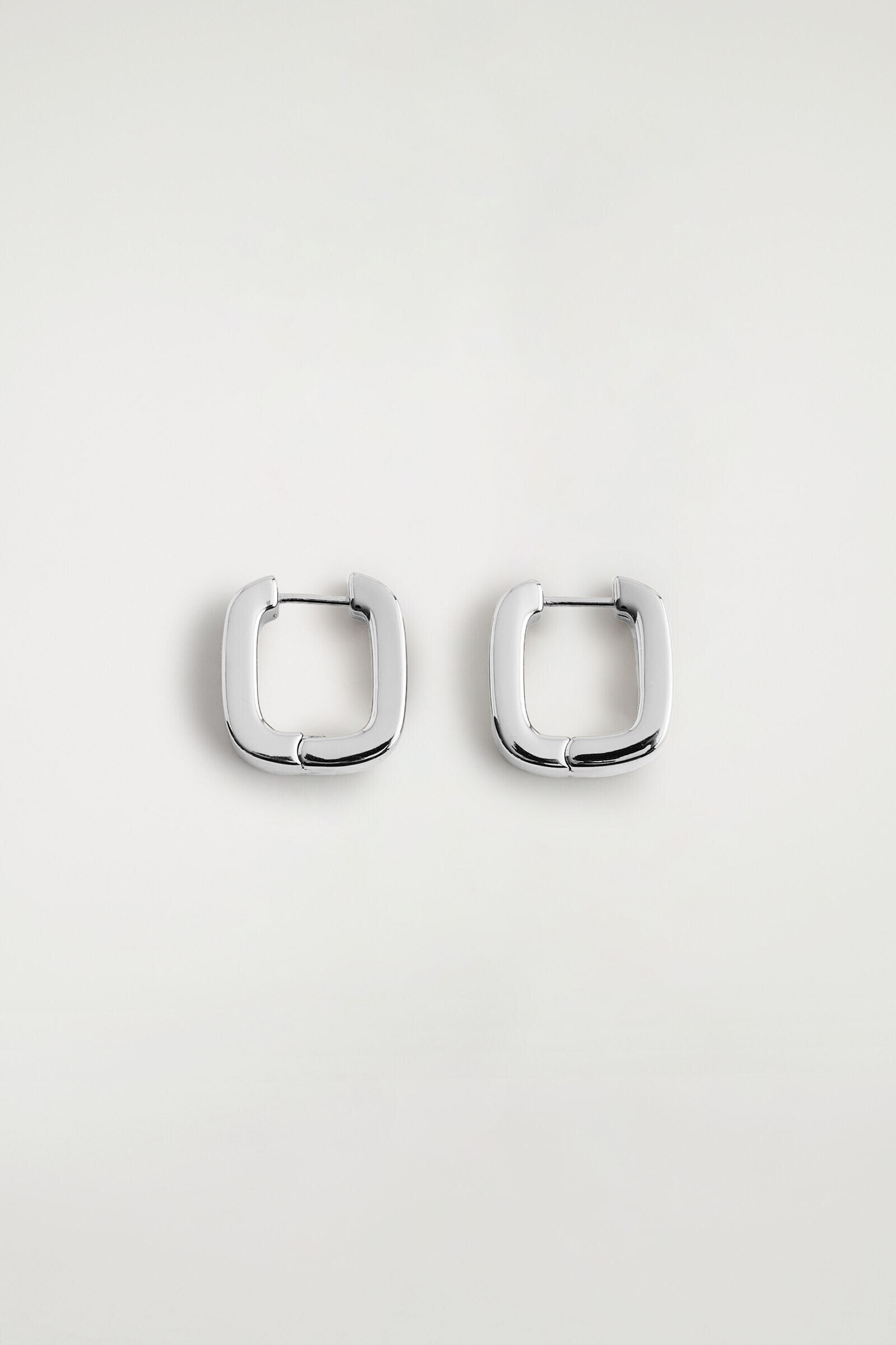 SQUARE HOOP EARRINGSSILVER