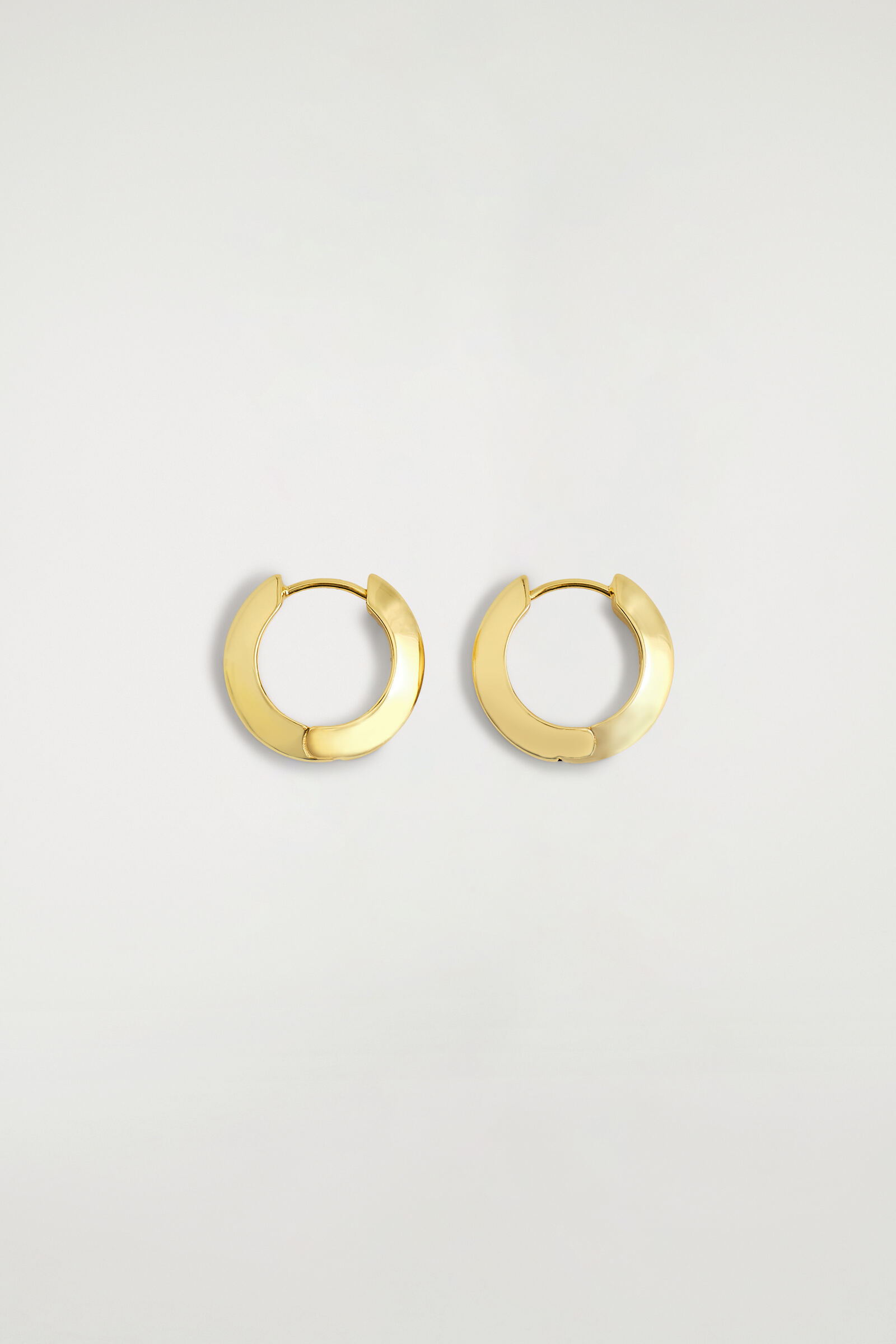 FACETED MINI HOOP EARRINGSGOLD
