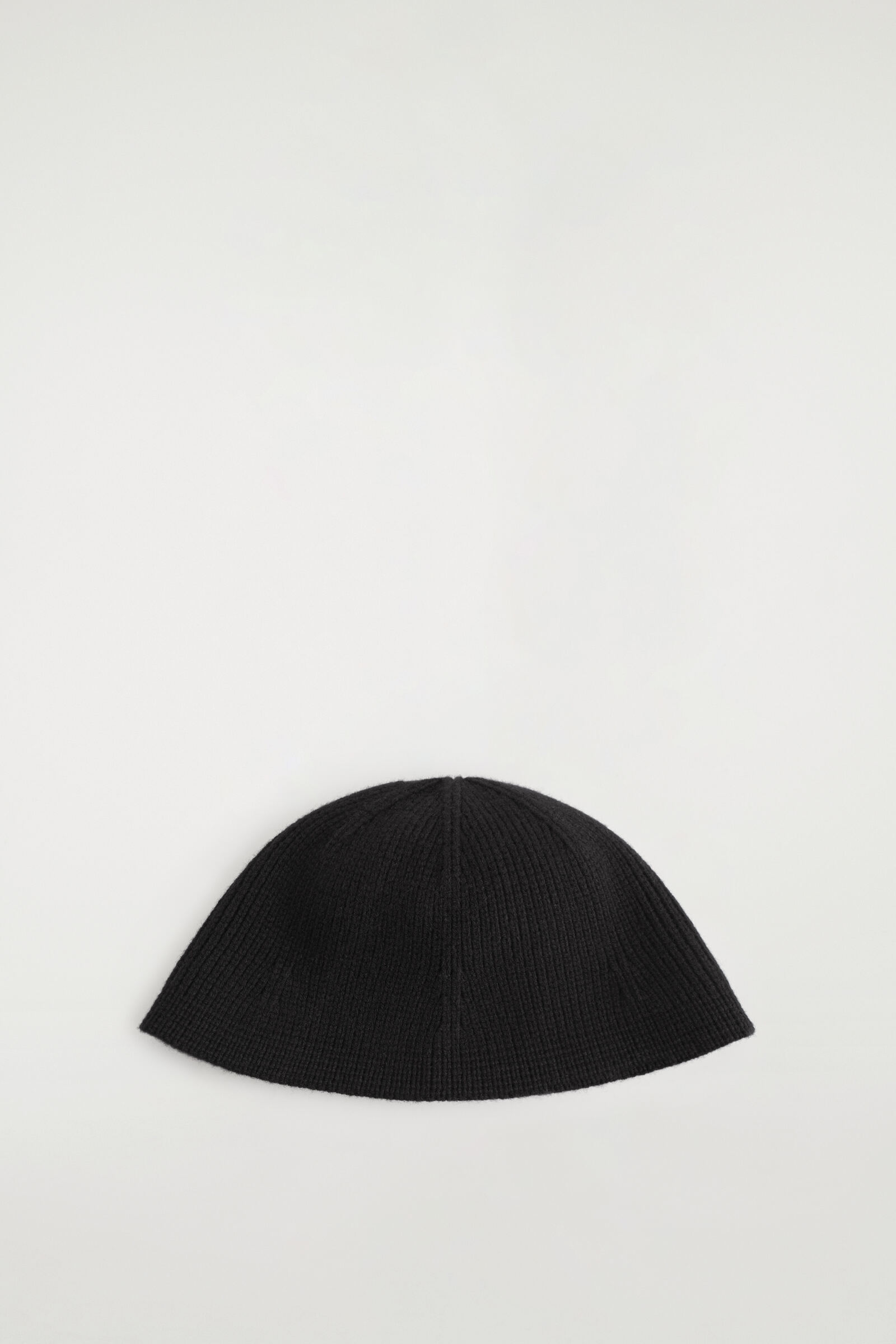 MERINO WOOL BUCKET HATBLACK