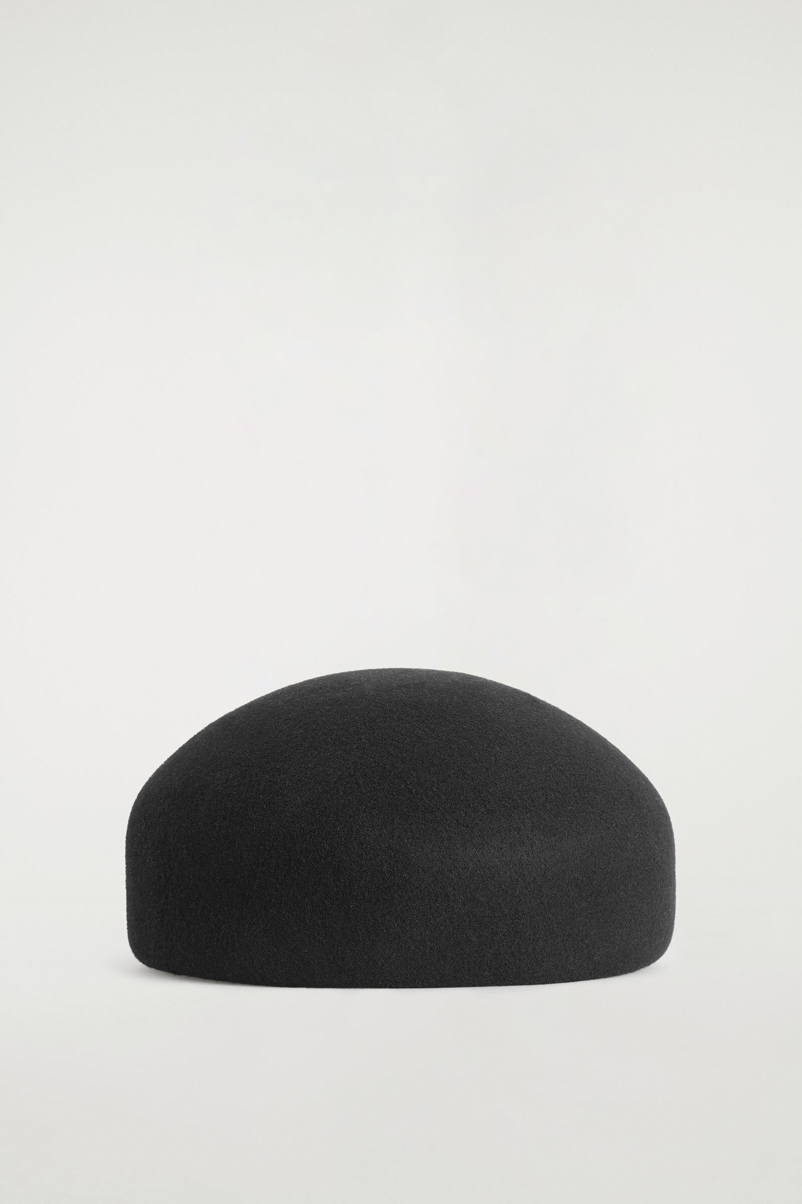 SCULPTED WOOL BERETBLACK