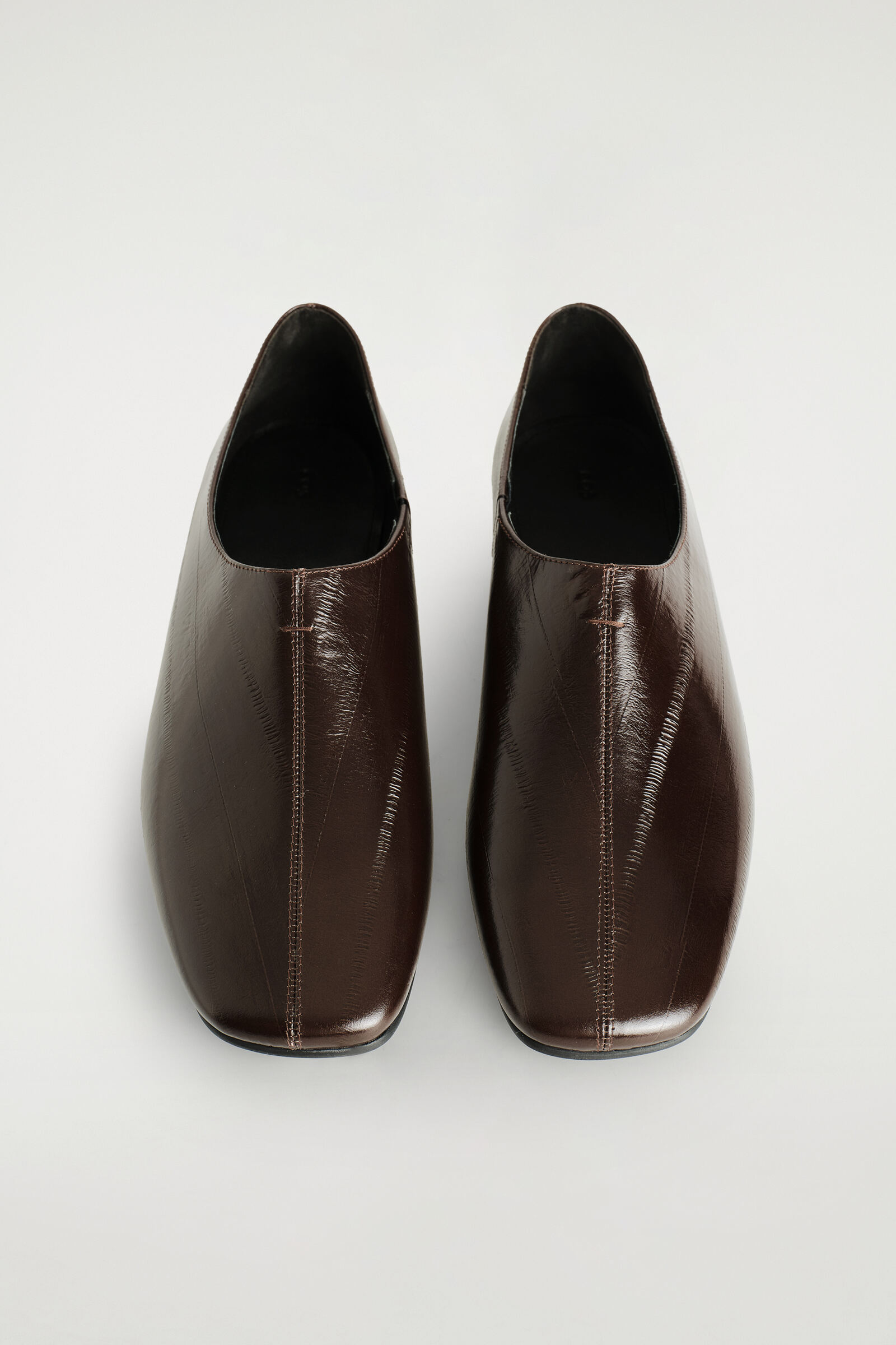 SQUARE-TOE EEL-EFFECT LEATHER FLATSBROWN