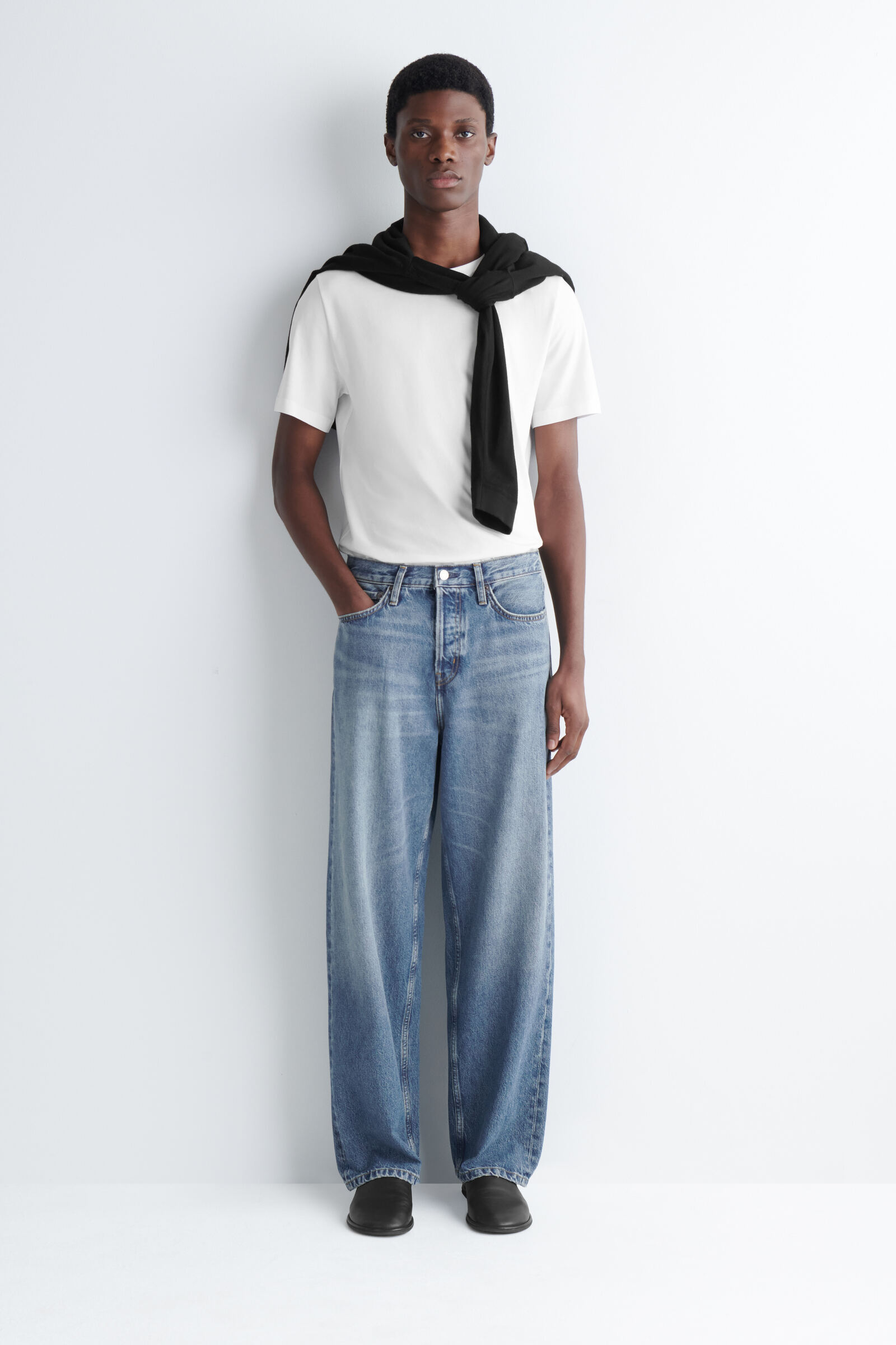 RIDER RELAXED-FIT STRAIGHT-LEG JEANSFADED BLUE