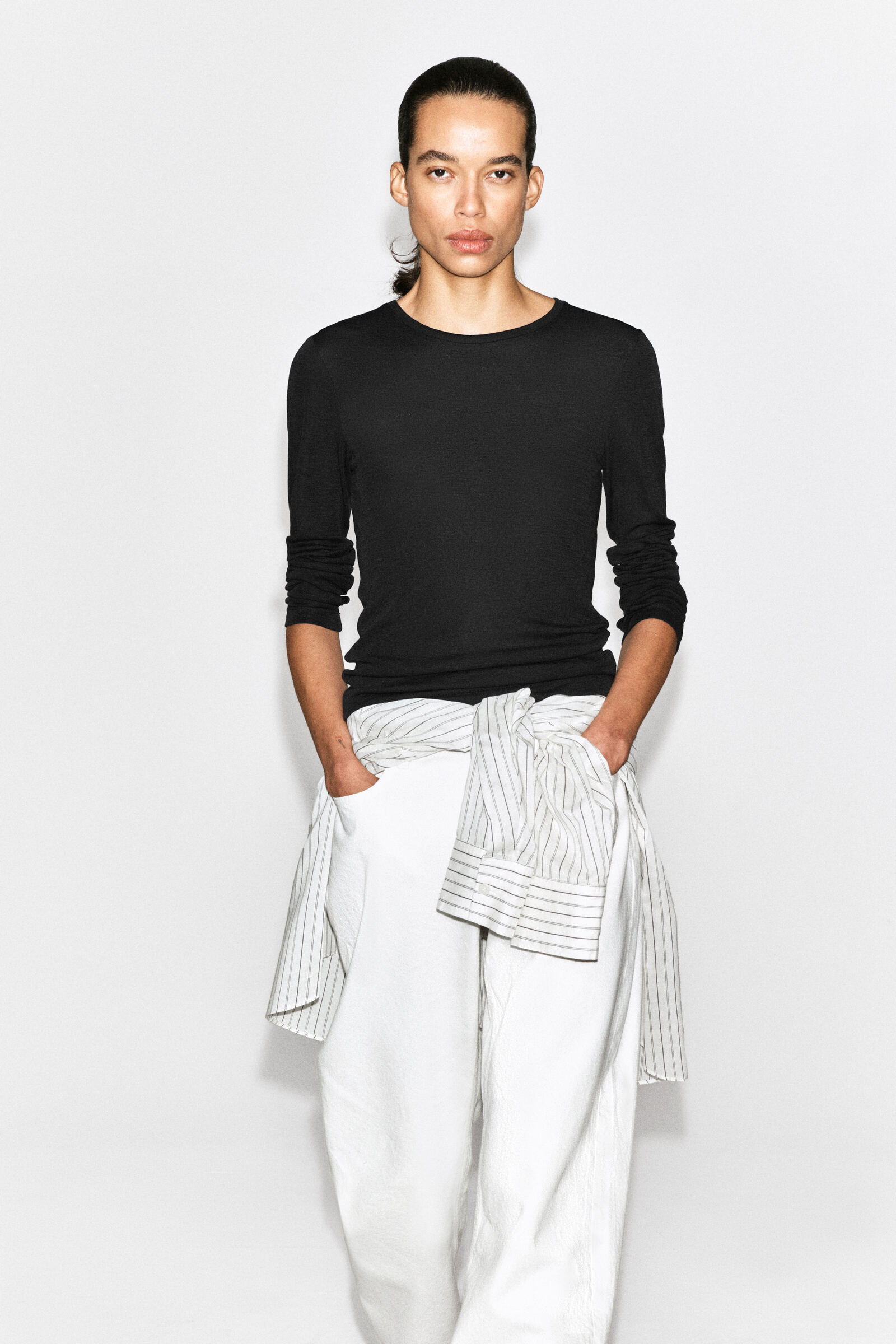 COTTON LONG-SLEEVED TOPBLACK