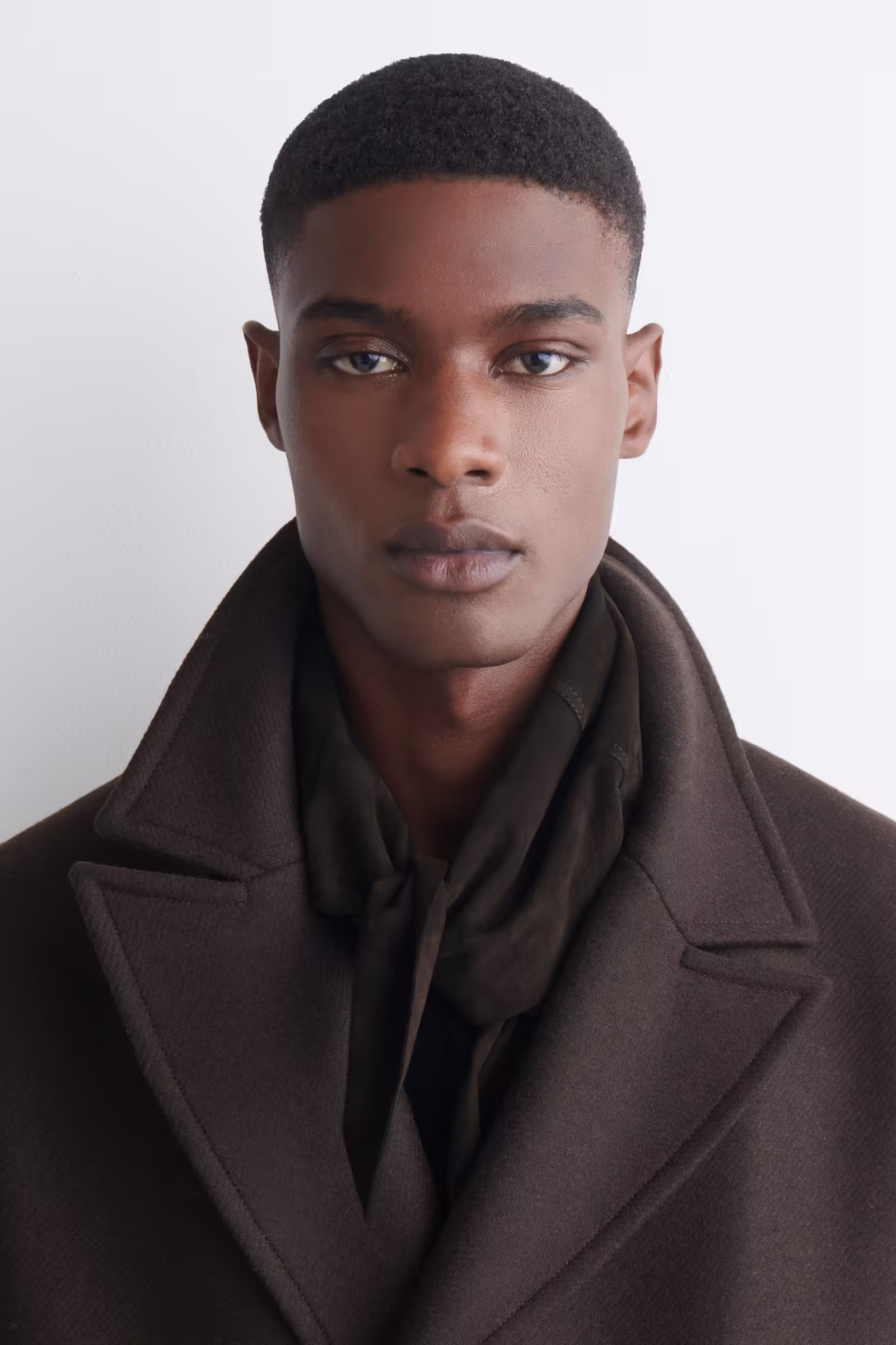 SUEDE TRIANGLE SCARFDARK BROWN