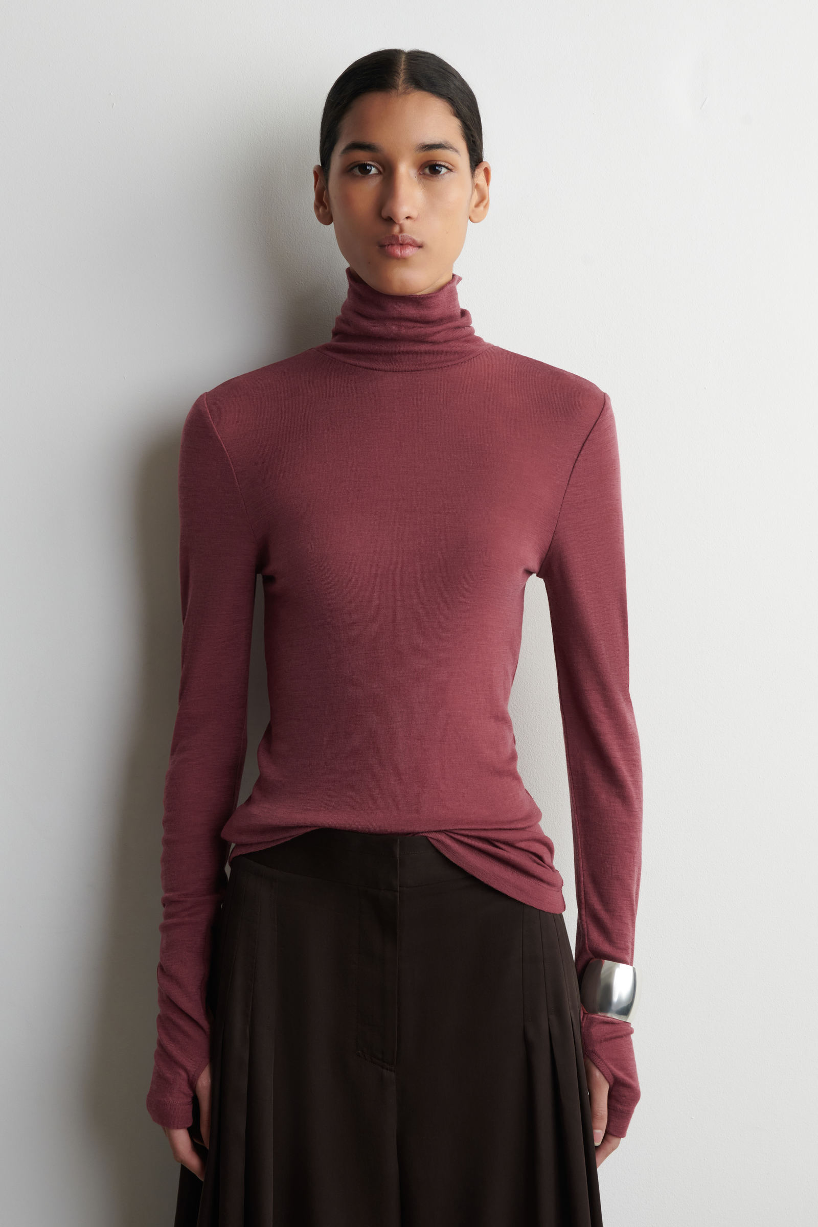 MERINO WOOL HIGH-NECK TOPDARK RED