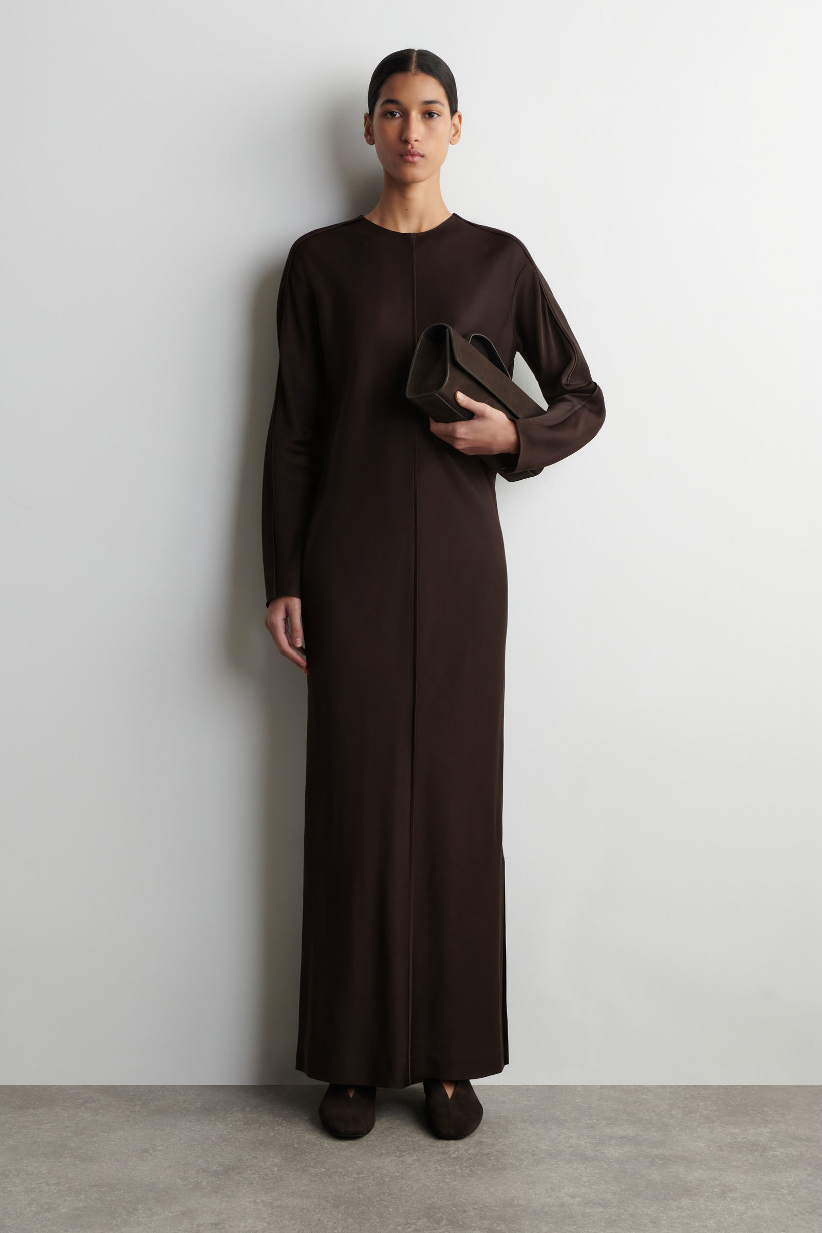 TAILORED FLUID MAXI DRESSDARK BROWN