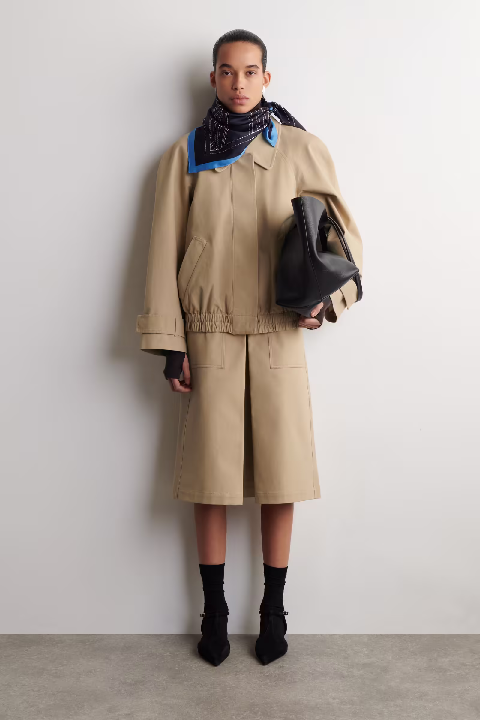 ROUNDED COTTON BLOUSON JACKETBEIGE