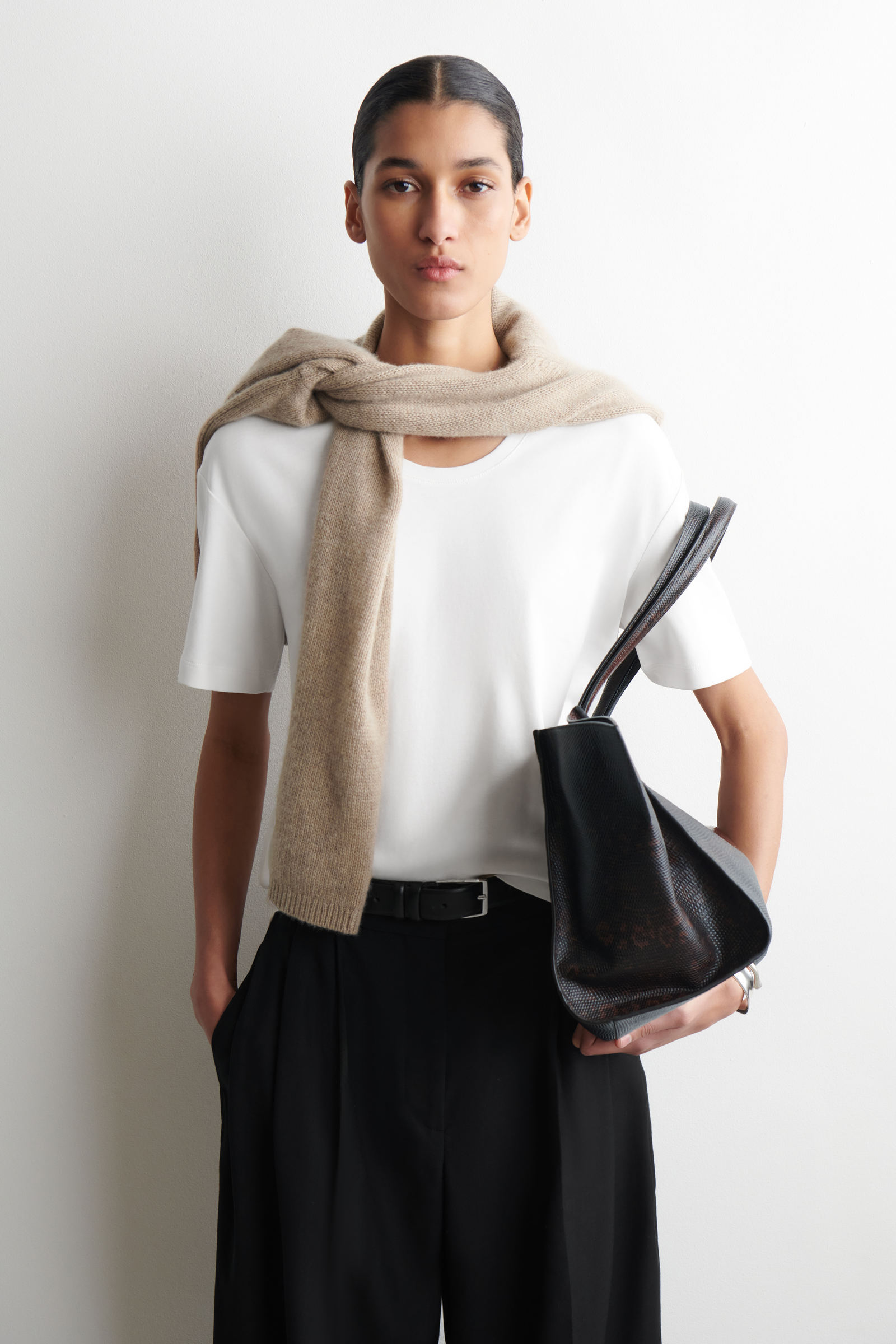 SCOOP-NECK COTTON T-SHIRTWHITE