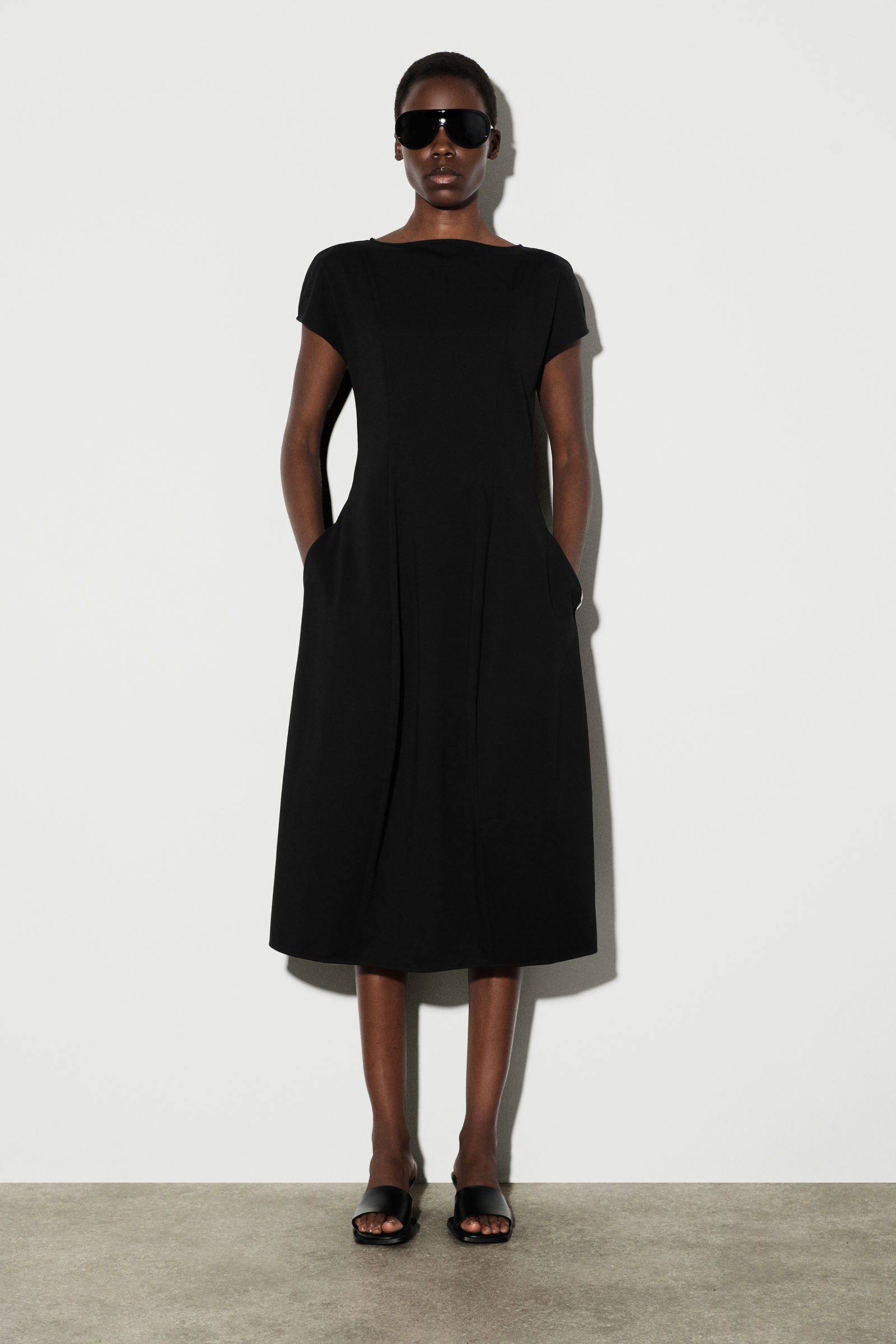 SCULPTURAL JERSEY MIDI DRESSBLACK