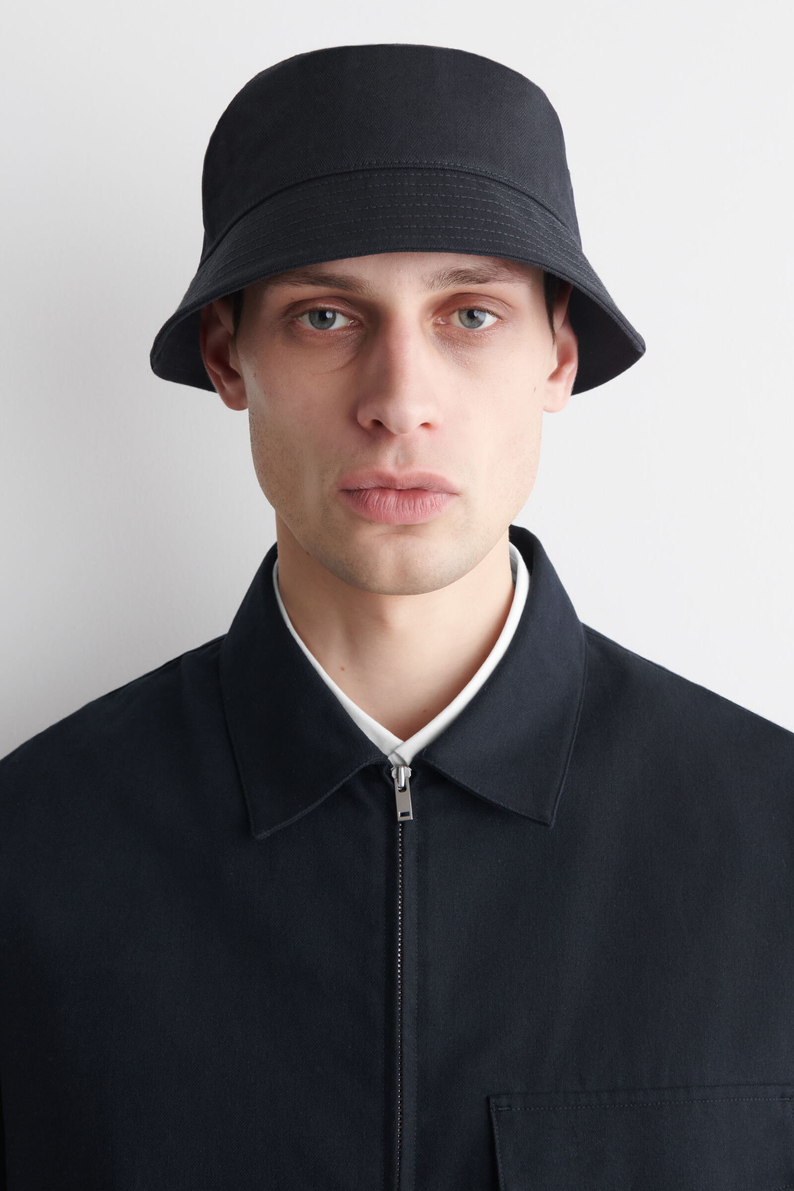 COTTON BUCKET HATNAVY