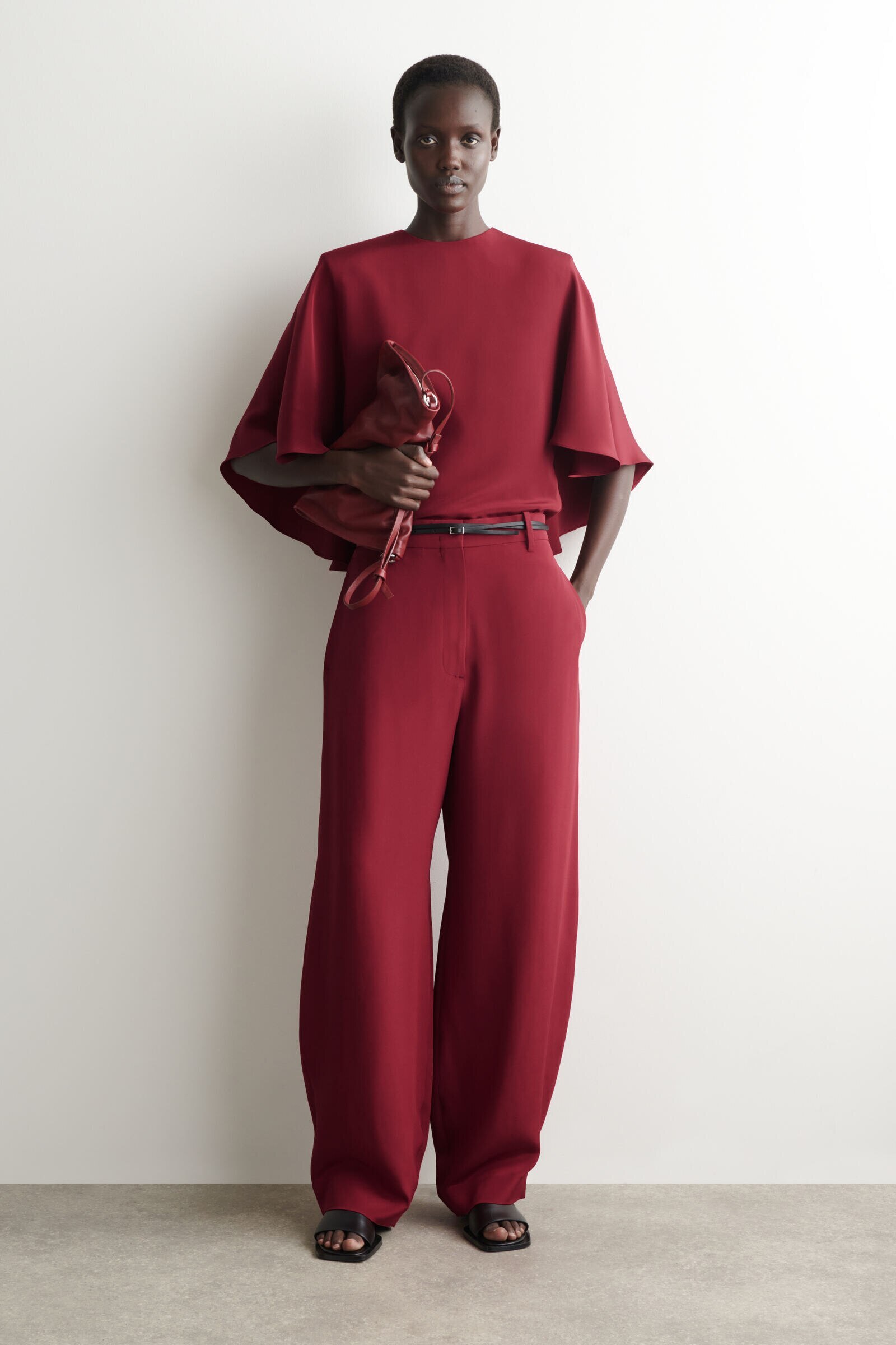 SILK TULIP TROUSERSCRIMSON